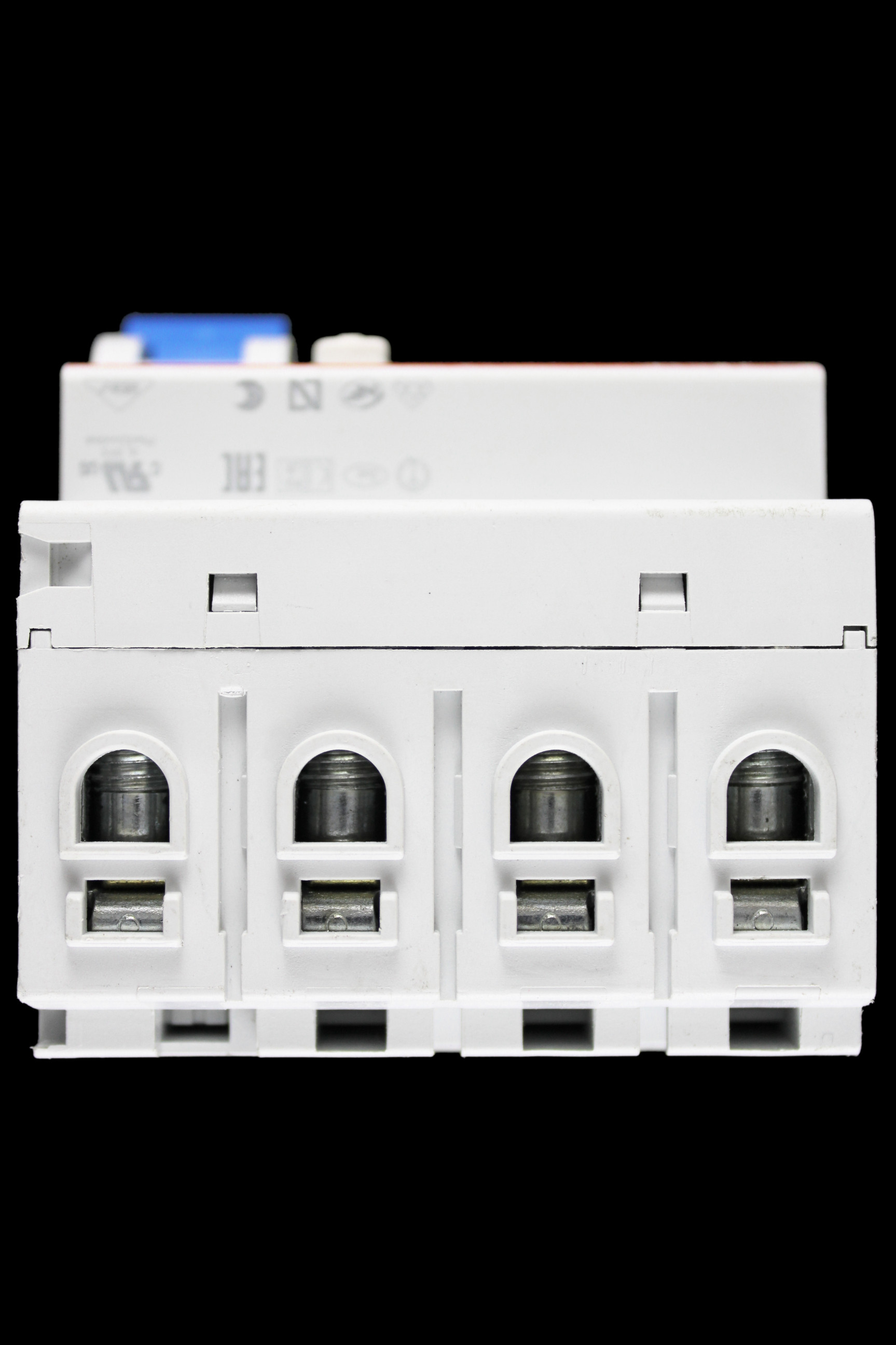 ABB 40 AMP 30mA FOUR POLE RCCB TYPE A F204 2CSF204101U1400