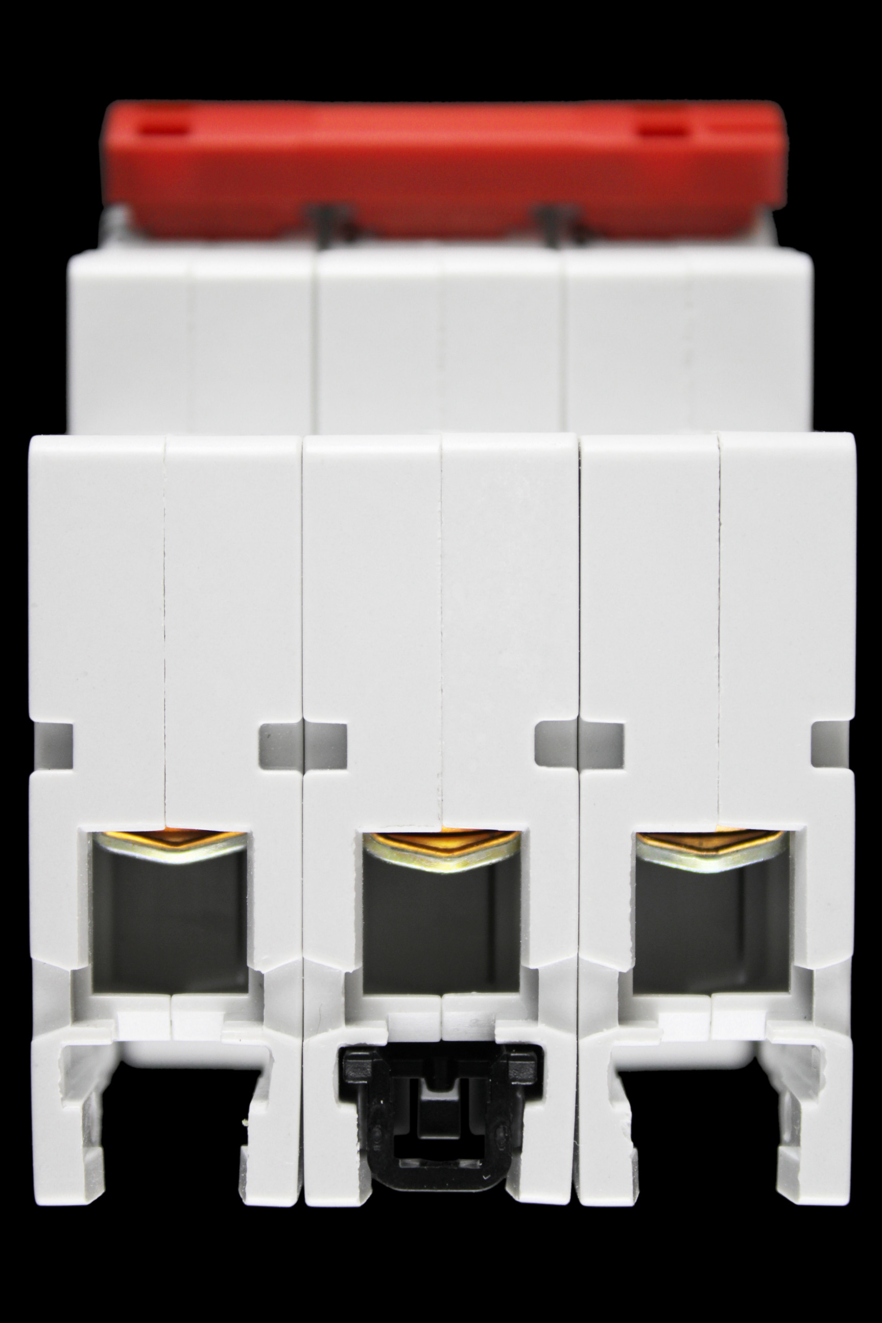 ABB 125 AMP TRIPLE POLE MAIN SWITCH E203-125A 2CDE283001R0125