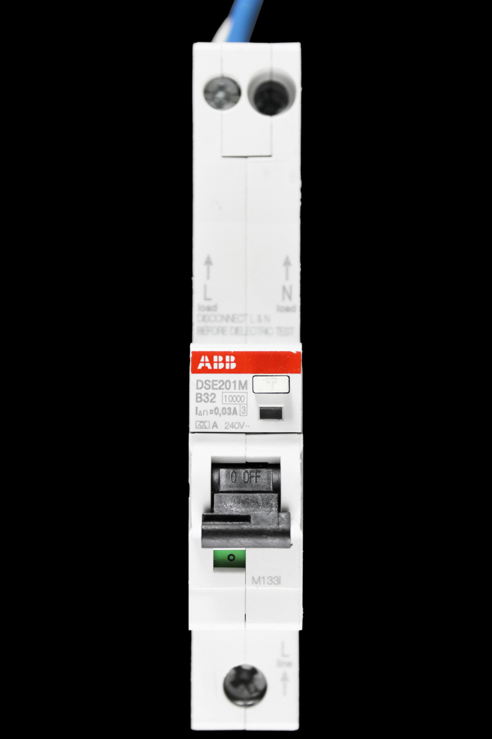 ABB 32 AMP CURVE B 10kA 30mA RCBO TYPE A 2CSR275151R1325 DSE201 M