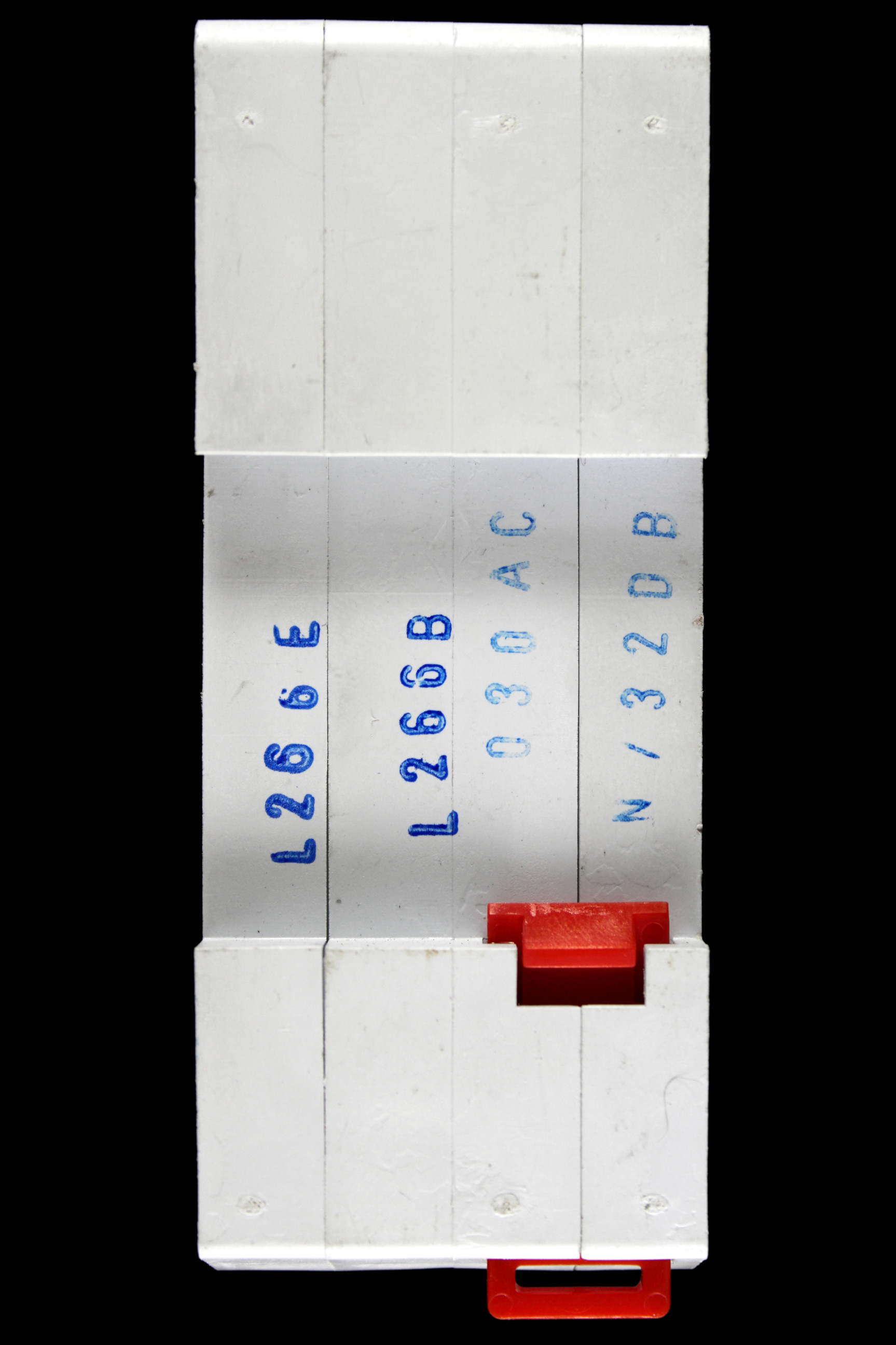 ASHLEY & ROCK B 32 RCBO DOUBLE POLE 6kA 30mA RCBO32/30G