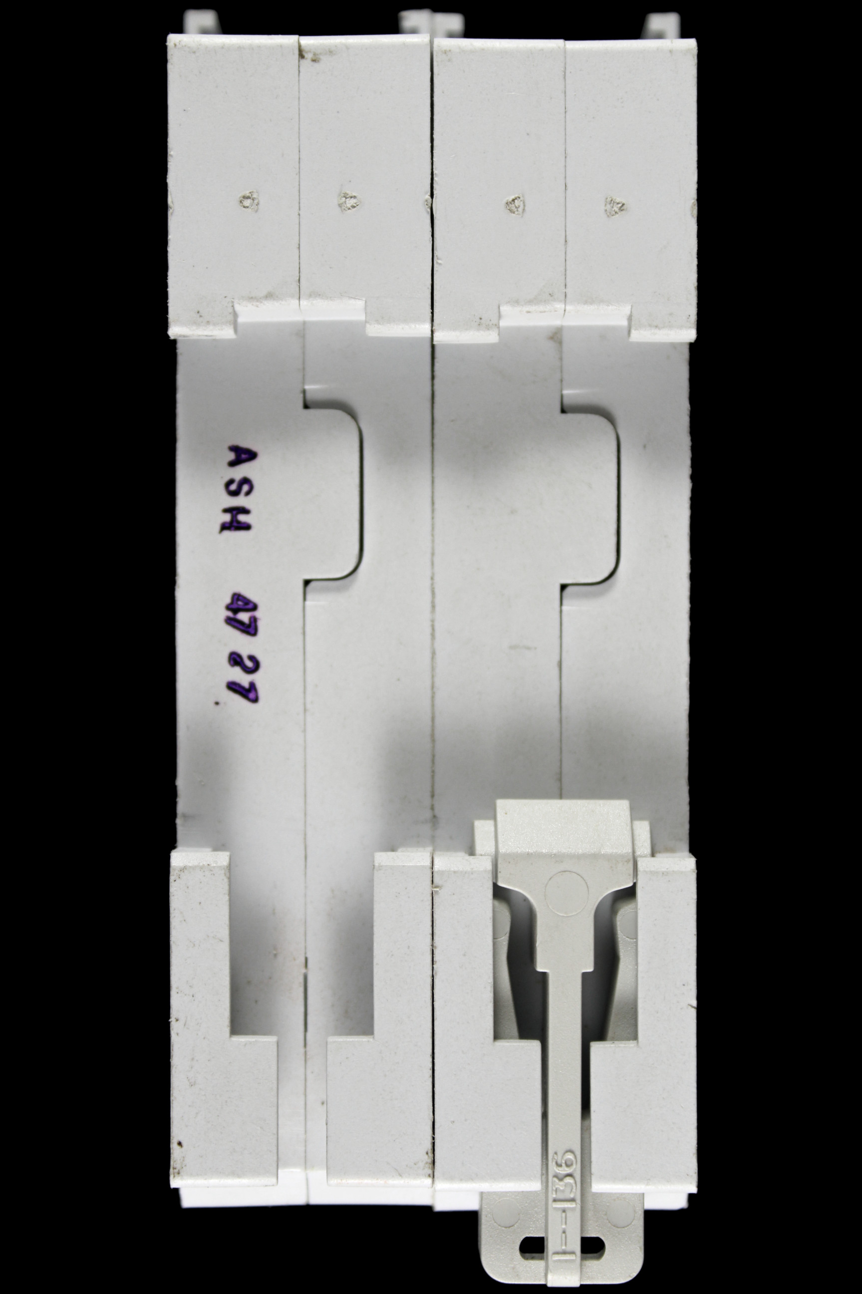 ASHLEY & ROCK 100 MAIN SWITCH DISCONNECTOR DOUBLE POLE DP100DE/2 AC-22B SUPASAFE