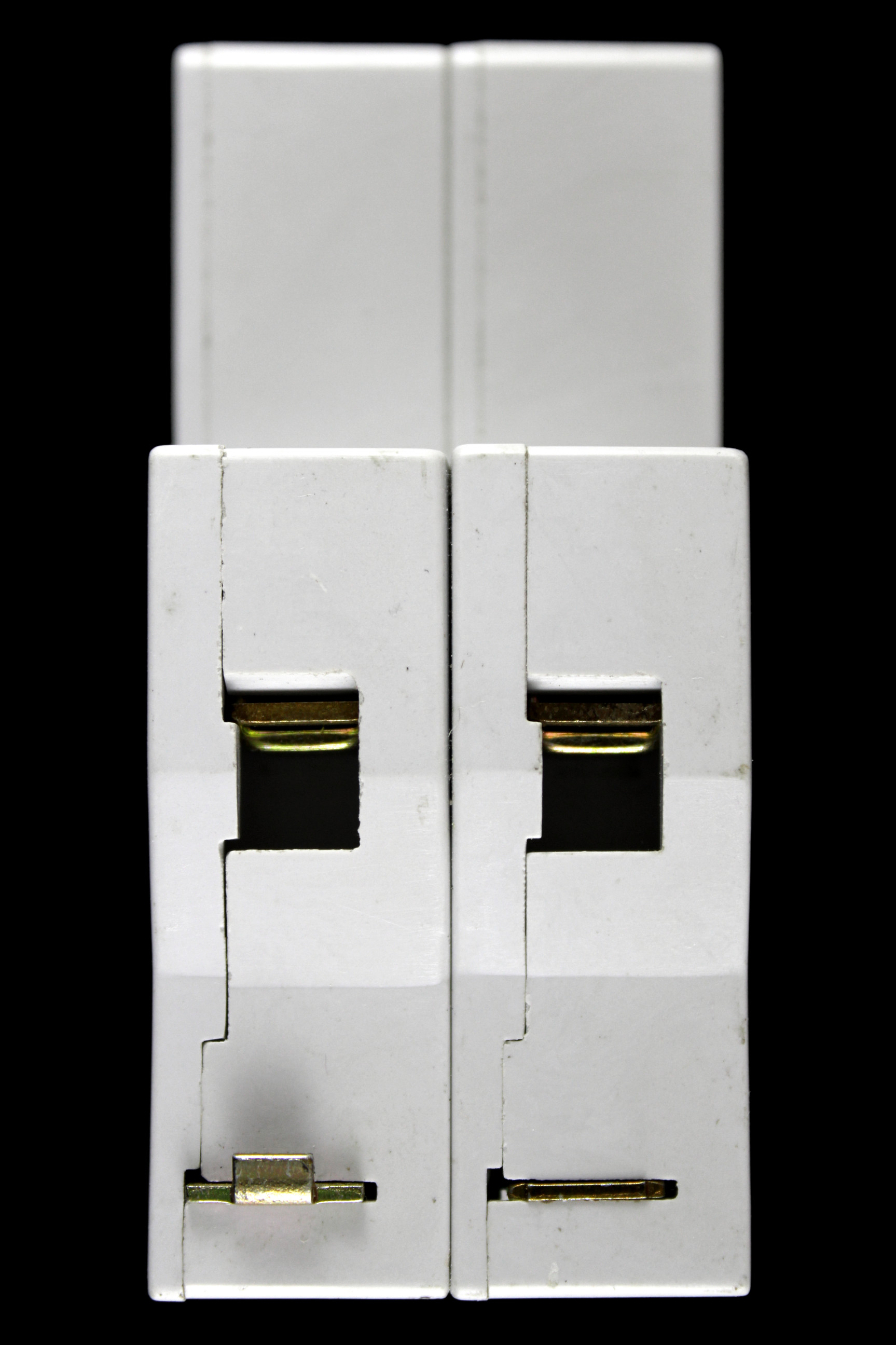 BILL 6 AMP TYPE 3 M9 DOUBLE POLE MCB CIRCUIT BREAKER 3T062