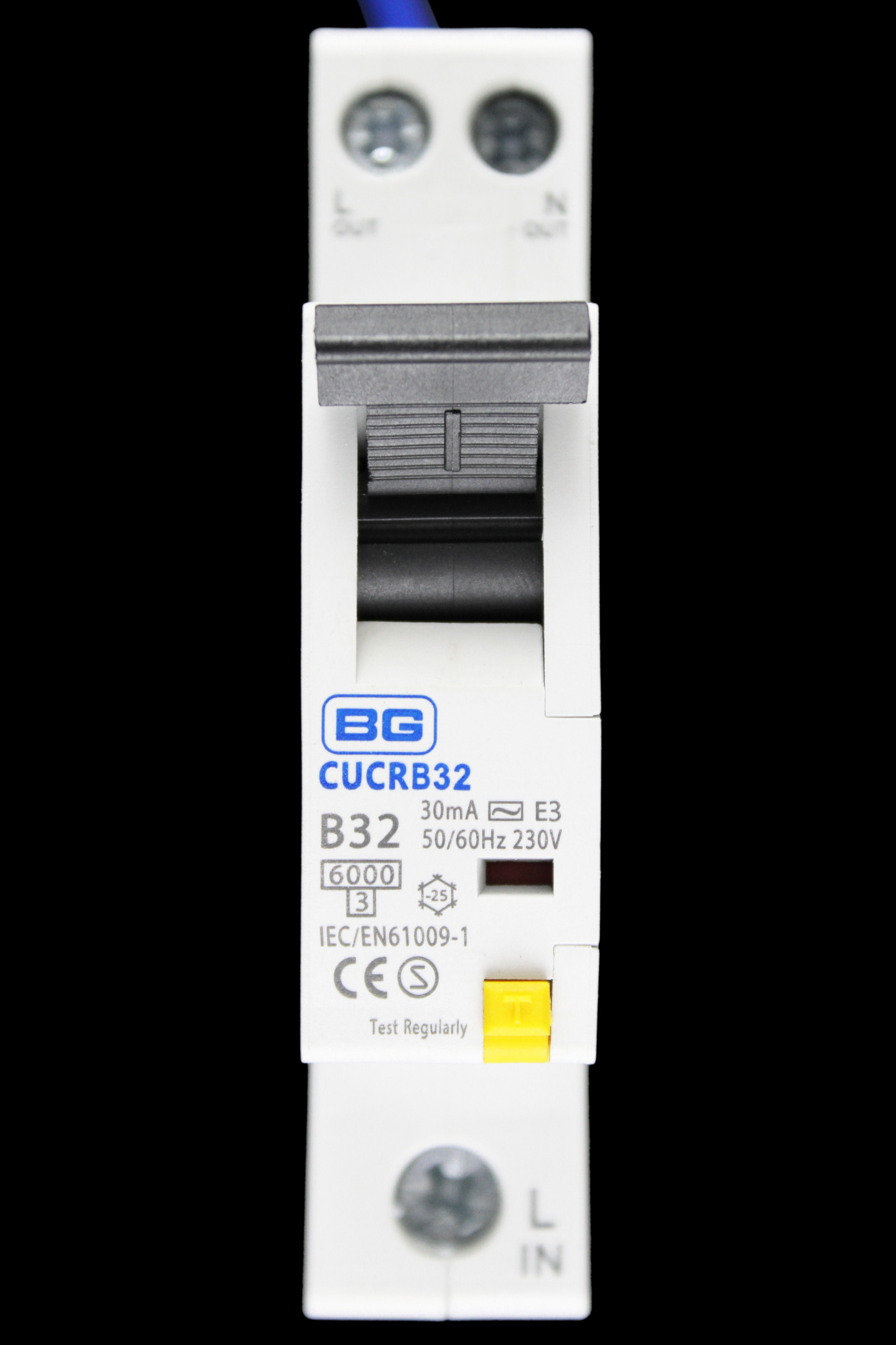 BG BRITISH GENERAL 32 AMP CURVE B 6kA 30mA RCBO TYPE AC CUCRB32