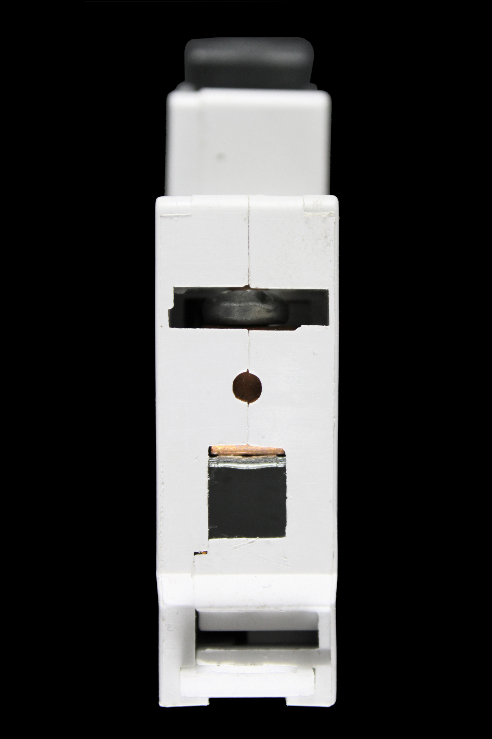 CEE NORM 16 AMP CURVE C 6kA MCB CIRCUIT BREAKER CFG116C