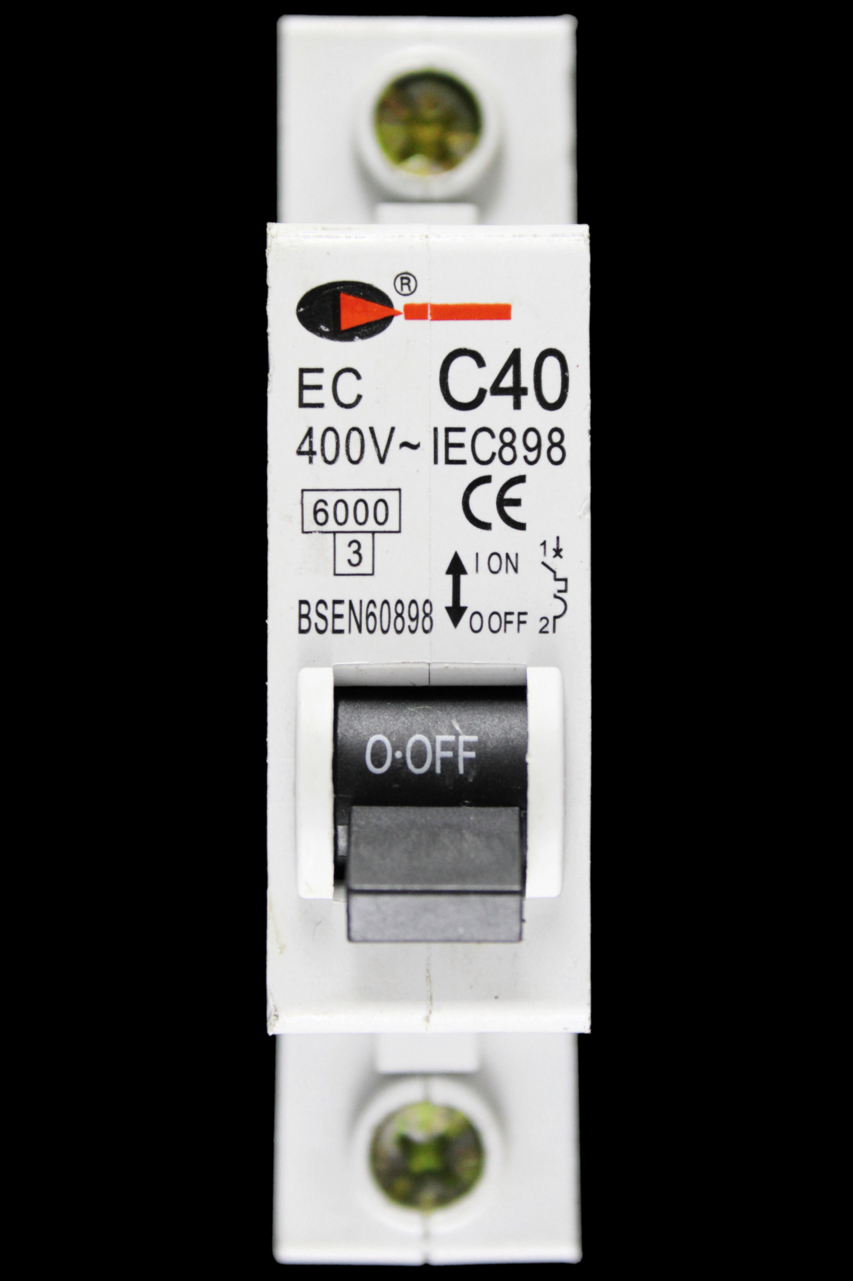 CGD 40 AMP CURVE C 6kA MCB CIRCUIT BREAKER 400V EC