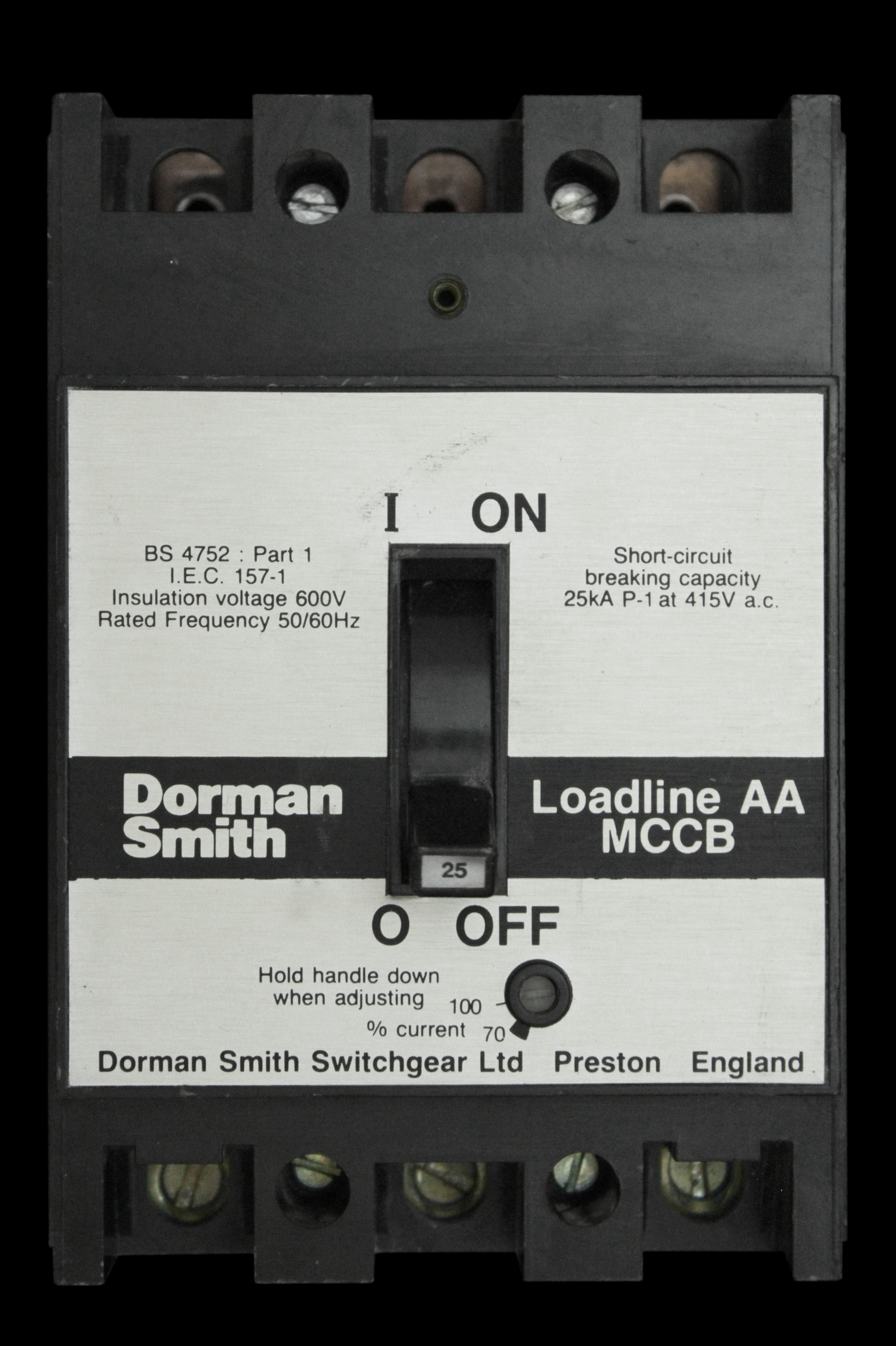 DORMAN SMITH 25 AMP 25kA TRIPLE POLE MCCB LOADLINE AA