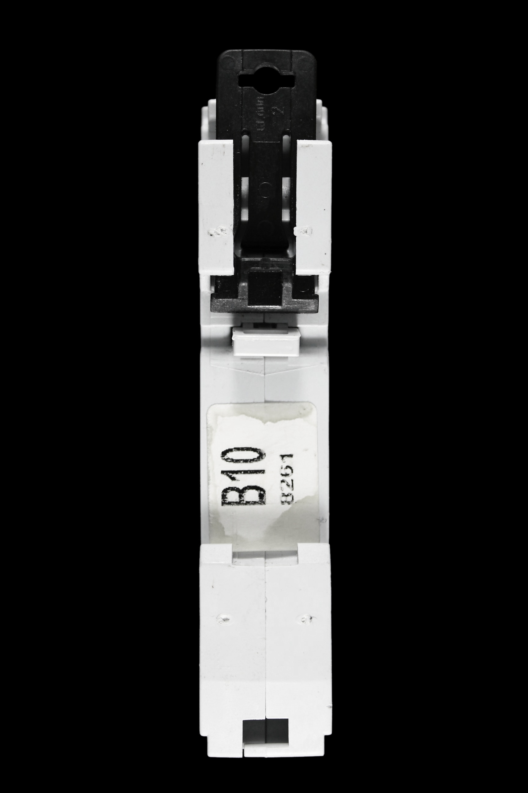 BILL 10 AMP CURVE B 10kA MCB CIRCUIT BREAKER THB101