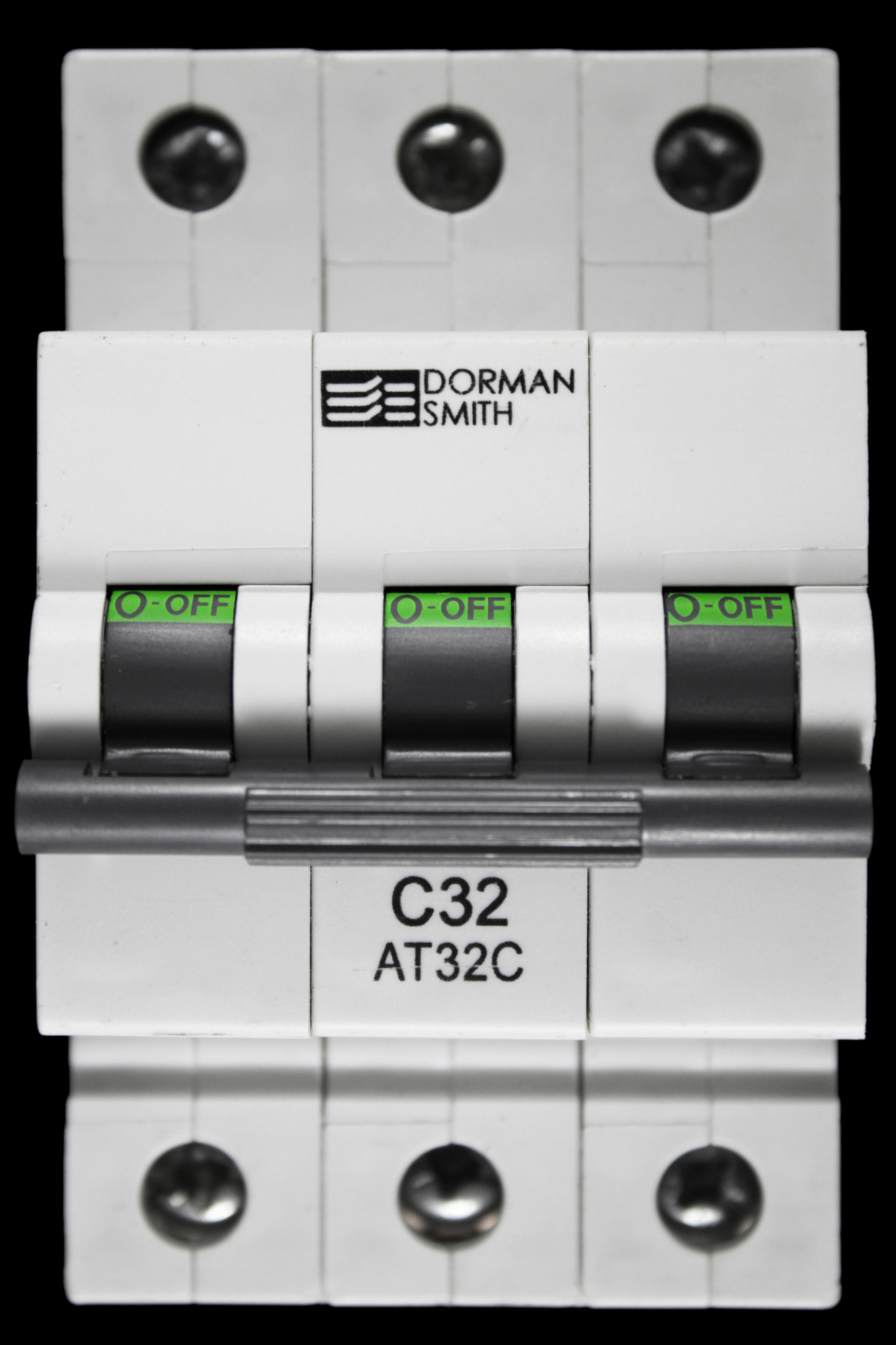 DORMAN 32 AMP CURVE C 10kA TRIPLE POLE MCB CIRCUIT BREAKER AT32C BC