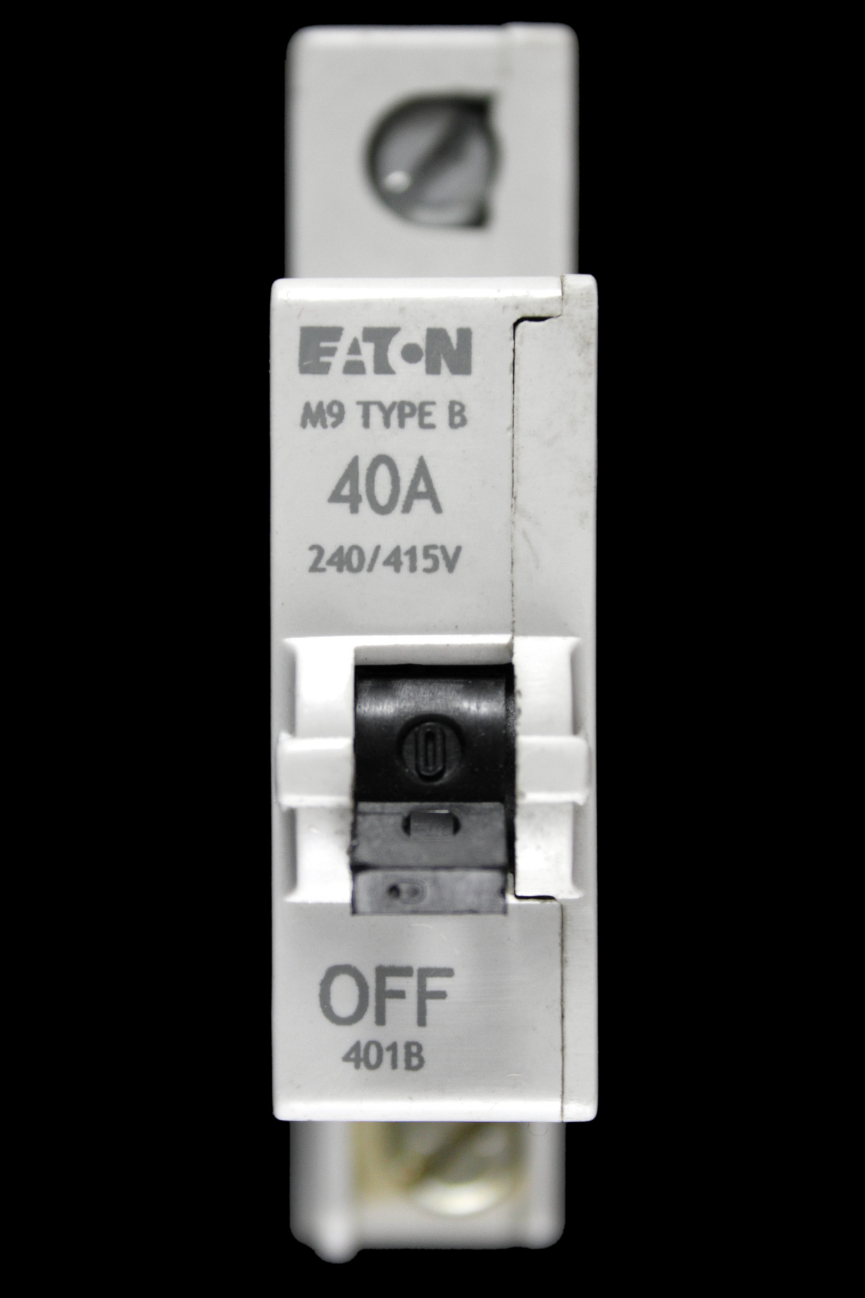 EATON 40 AMP CURVE B M9 MCB CIRCUIT BREAKER 401B