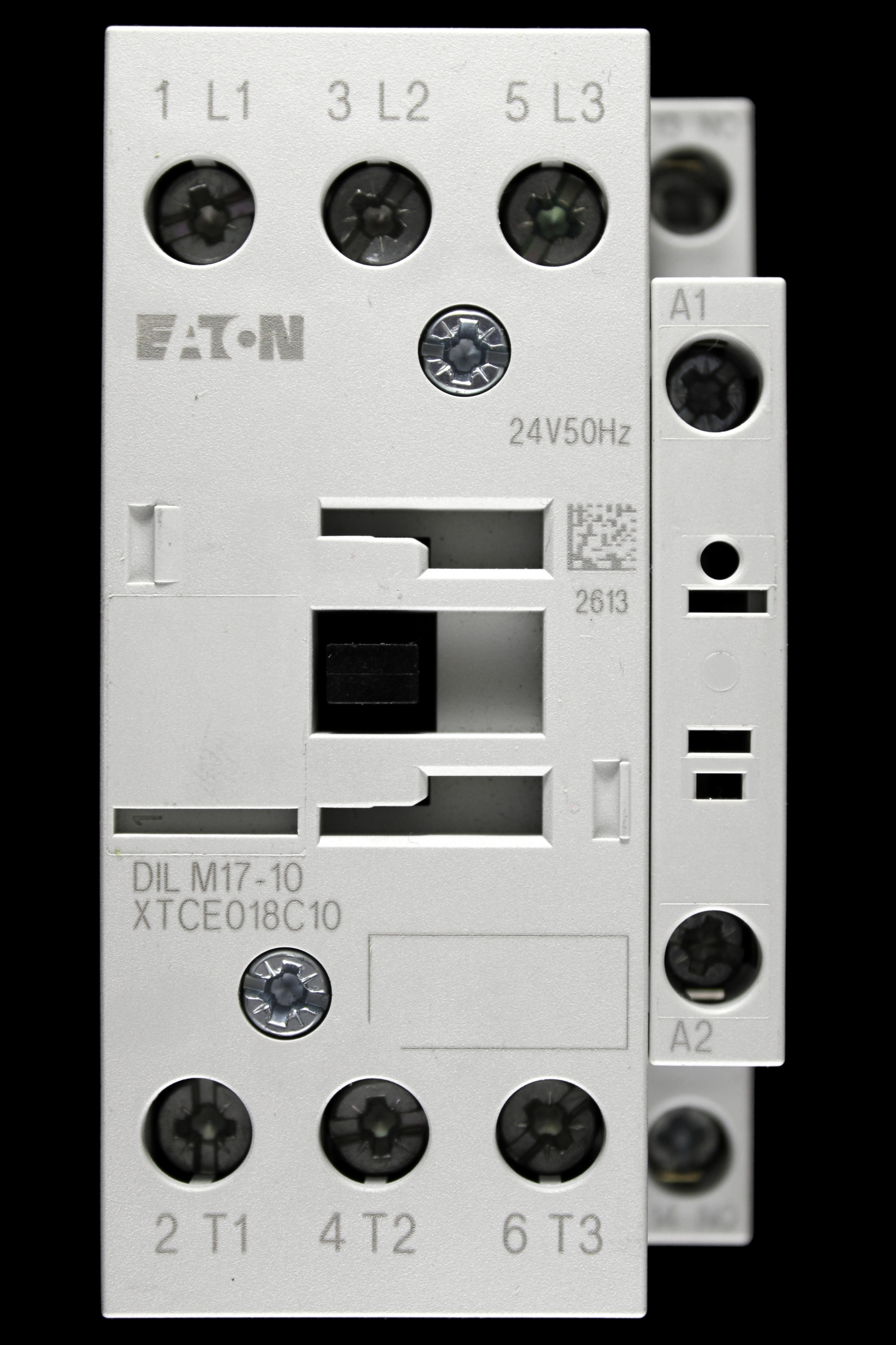 EATON 18 AMP 7.5kW TRIPLE POLE NO CONTACTOR 24V COIL DILM17-10 XTCE018C10