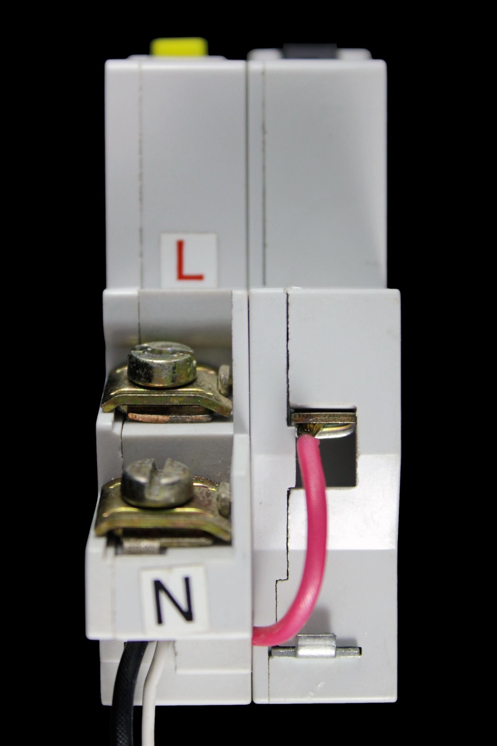 DELTA 20 AMP CURVE C M9 30mA DOUBLE POLE RCBO MCB-RCD 201CR