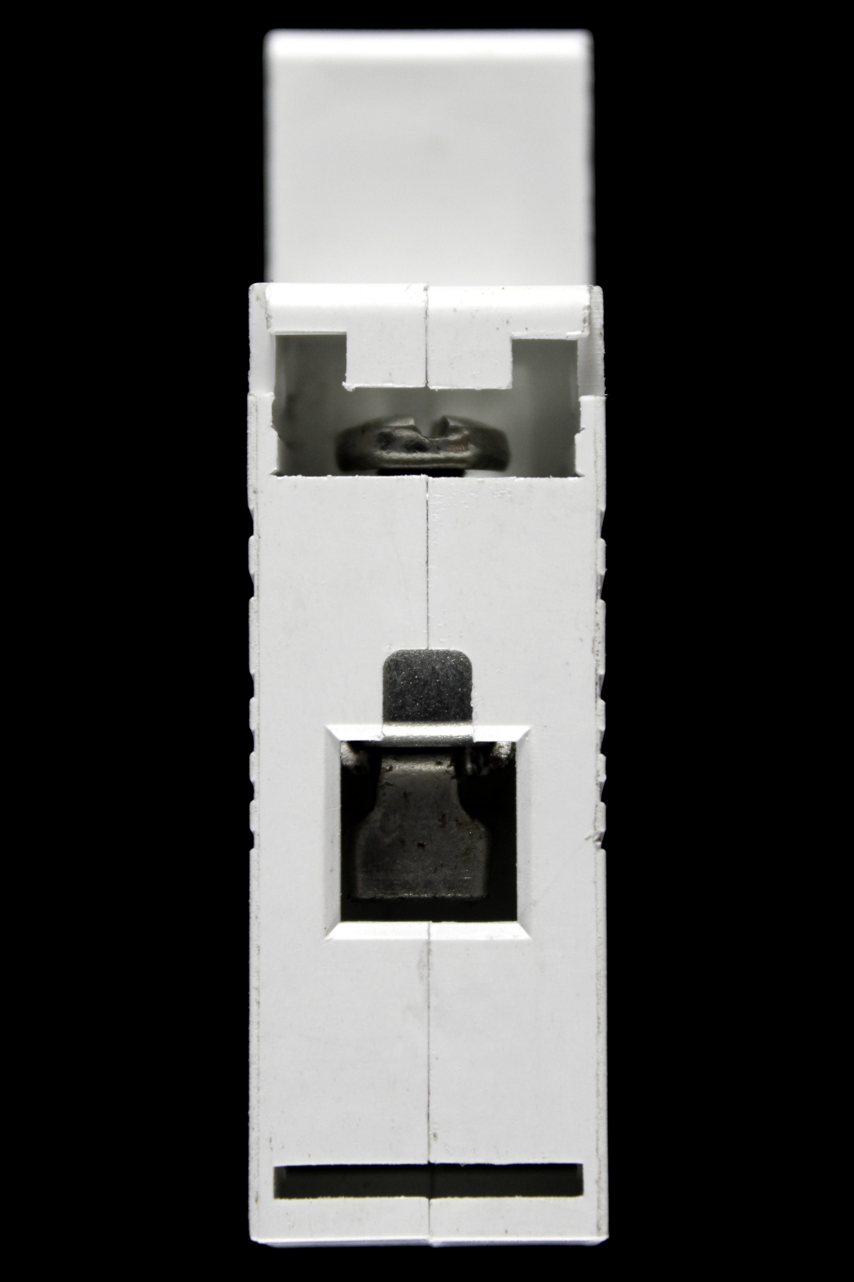ERIS 40 AMP CURVE B 6kA MCB CIRCUIT BREAKER ERS1M640B