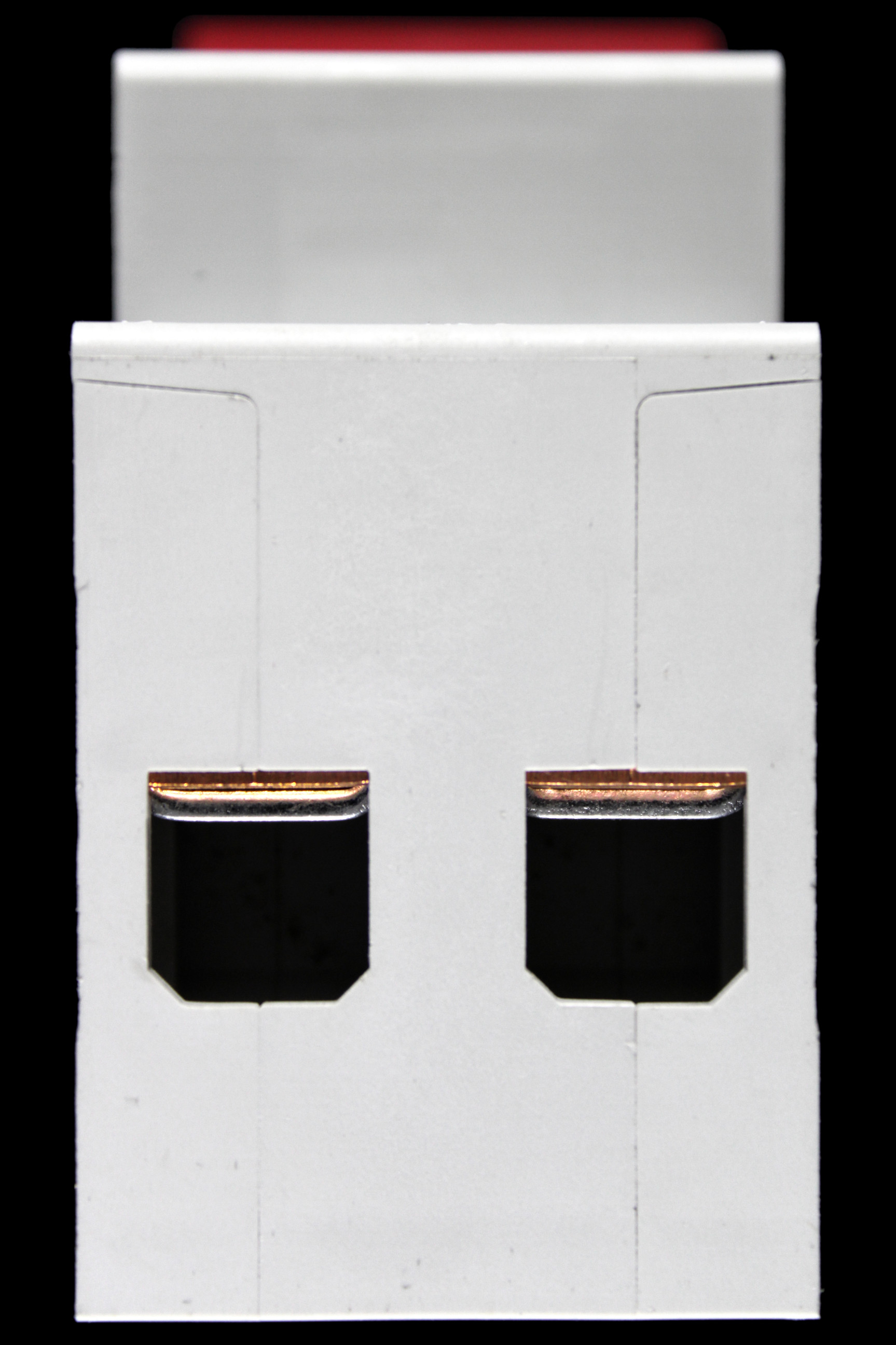 FUSEBOX 100 MAIN SWITCH DISCONNECTOR DOUBLE POLE IT1002 AC22A