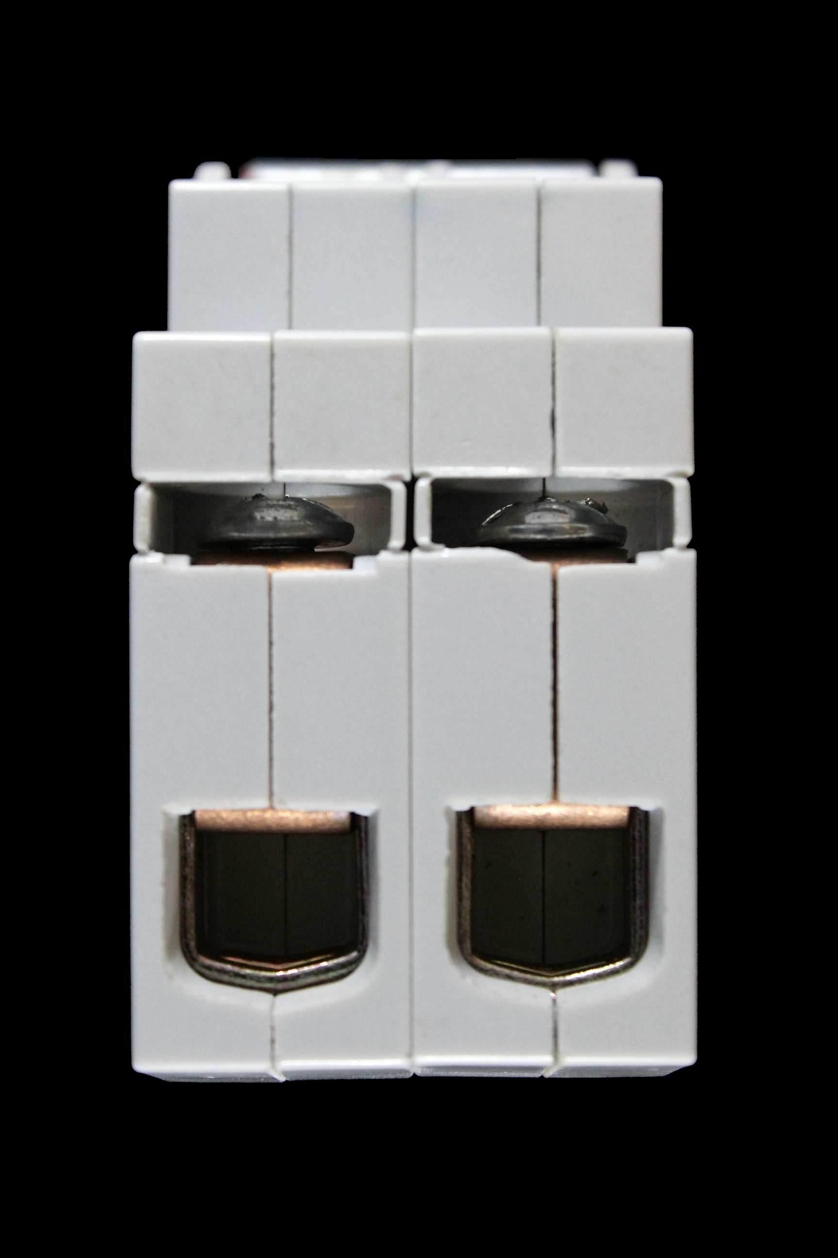 GET 100 AMP DOUBLE POLE MAIN SWITCH DISCONNECTOR AC22A 100IS