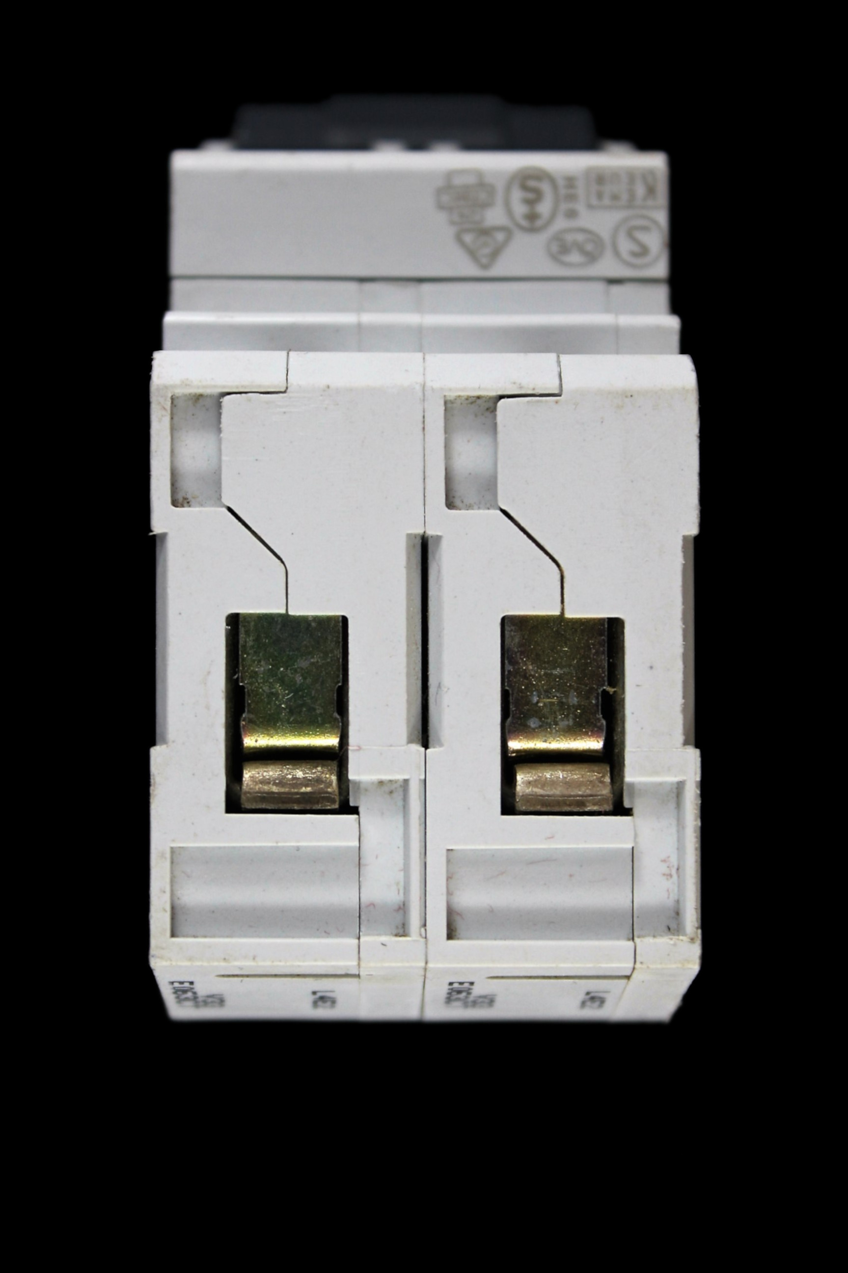 HAGER 63 AMP CURVE C 10kA DOUBLE POLE MCB CIRCUIT BREAKER NC263 463263