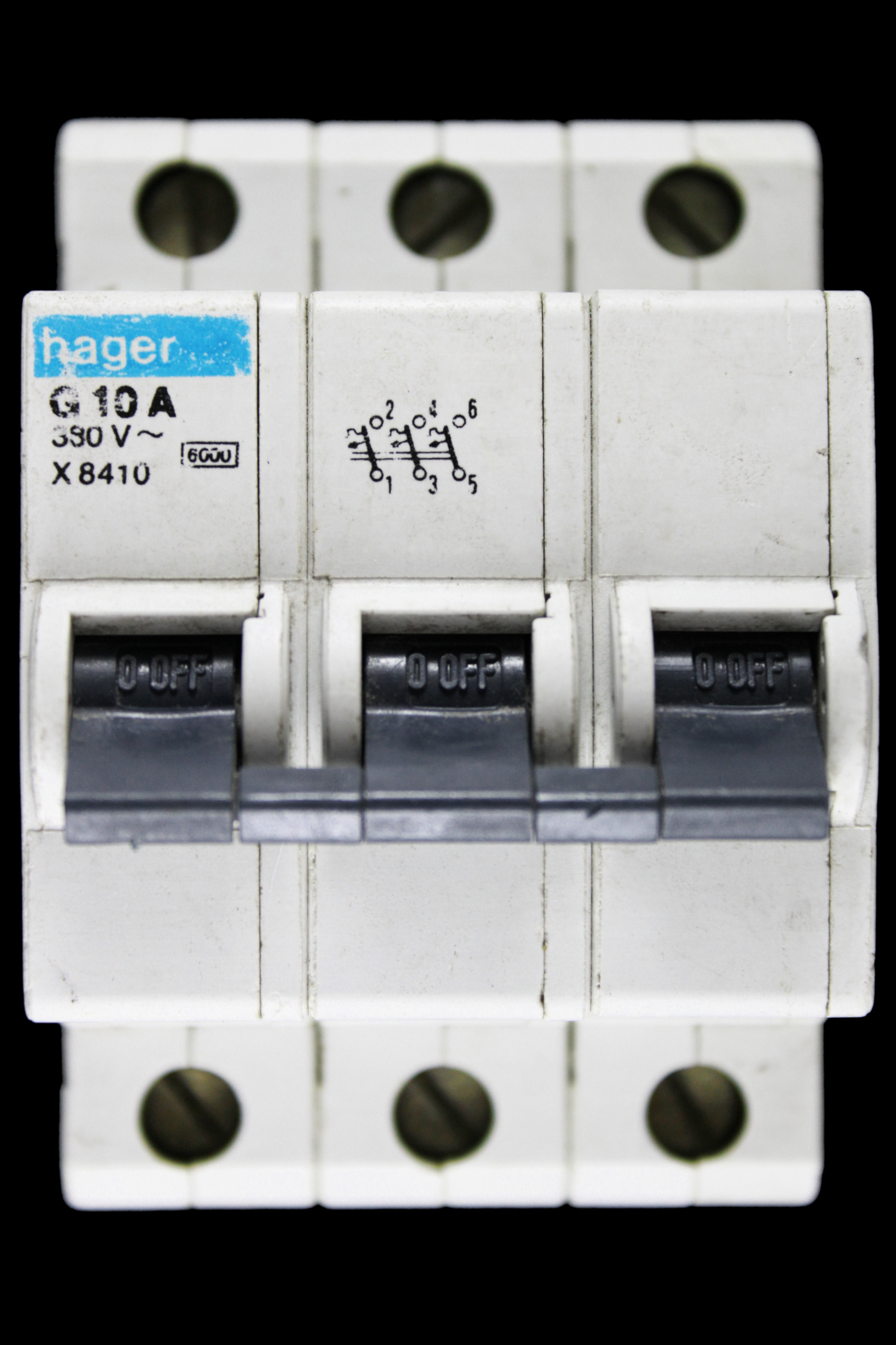 HAGER 10 AMP CURVE G 6kA TRIPLE POLE MCB CIRCUIT BREAKER X8410