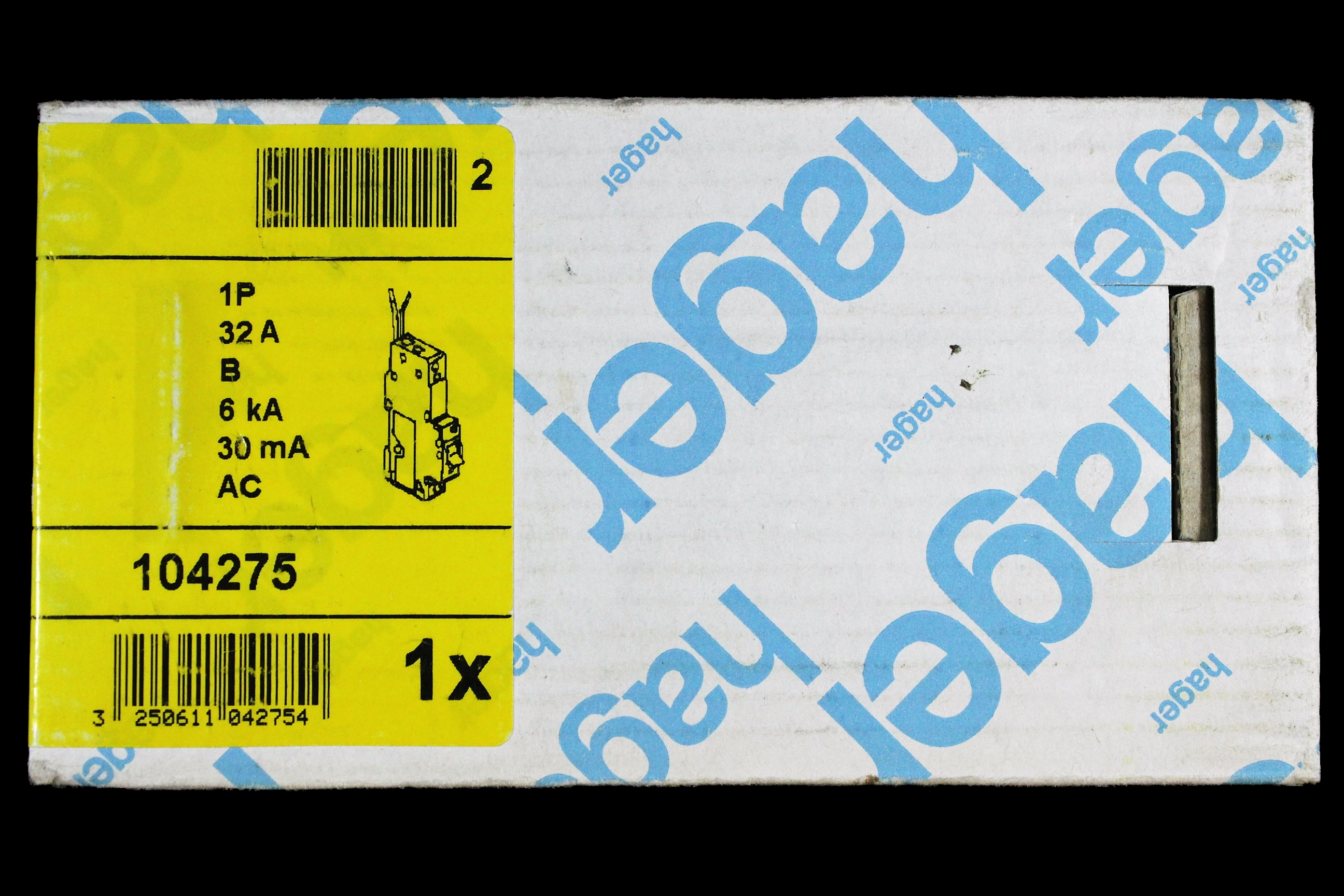 HAGER 32 AMP CURVE B 6kA 30mA RCBO TYPE AC 104275 AD110