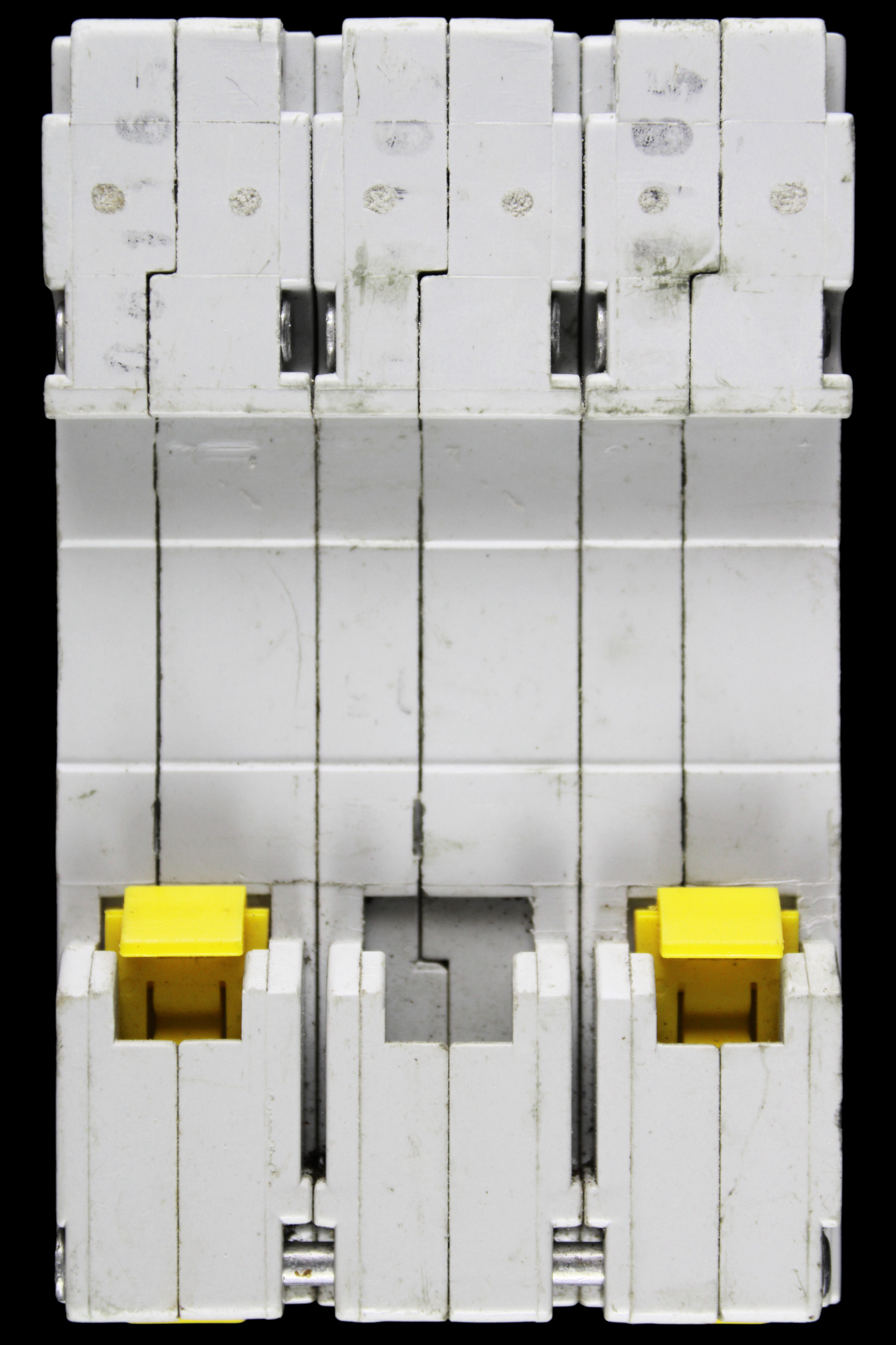 LEGRAND 6 AMP CURVE C 6kA TRIPLE POLE MCB CIRCUIT BREAKER 02348