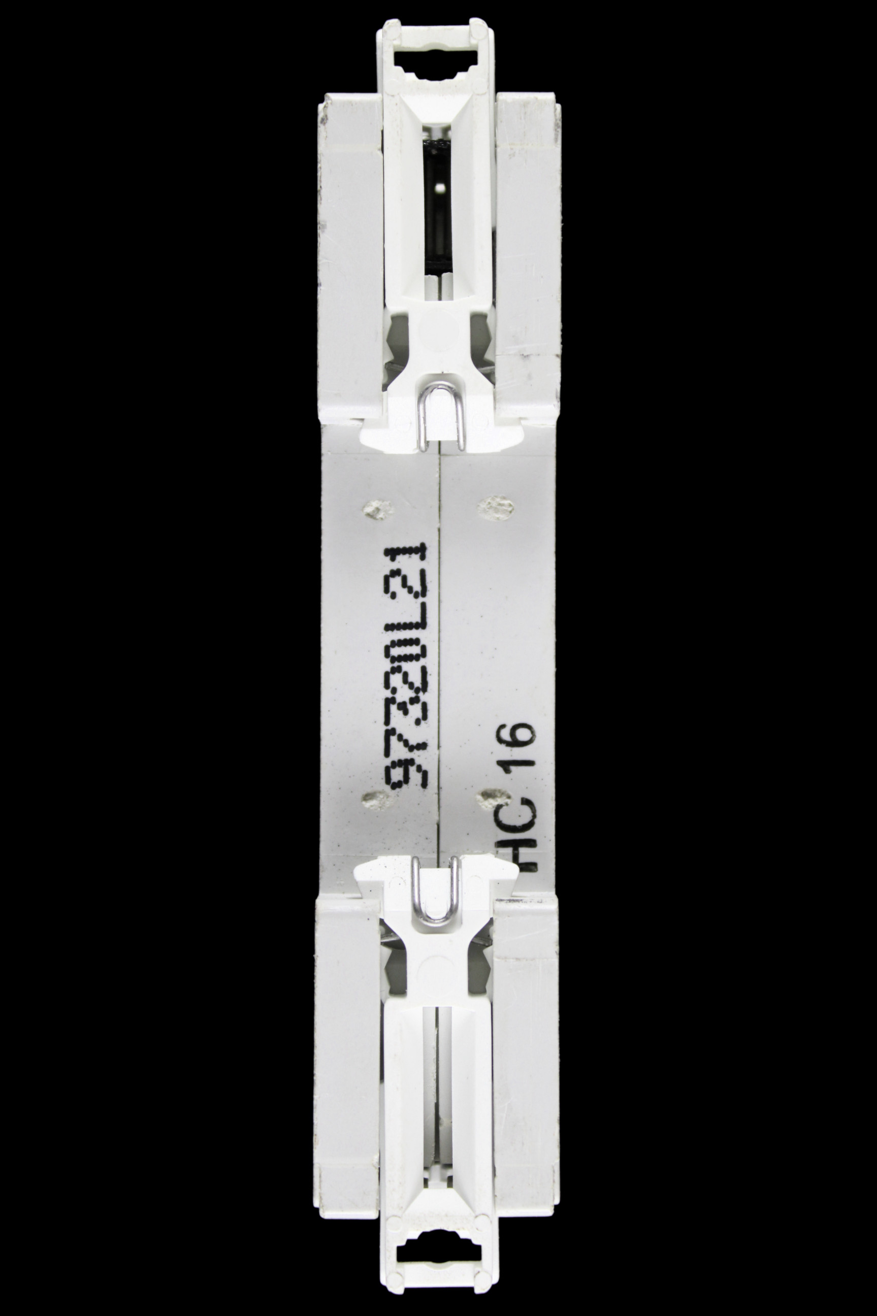 LEGRAND 16 AMP CURVE C 10kA MCB CIRCUIT BREAKER 068 60