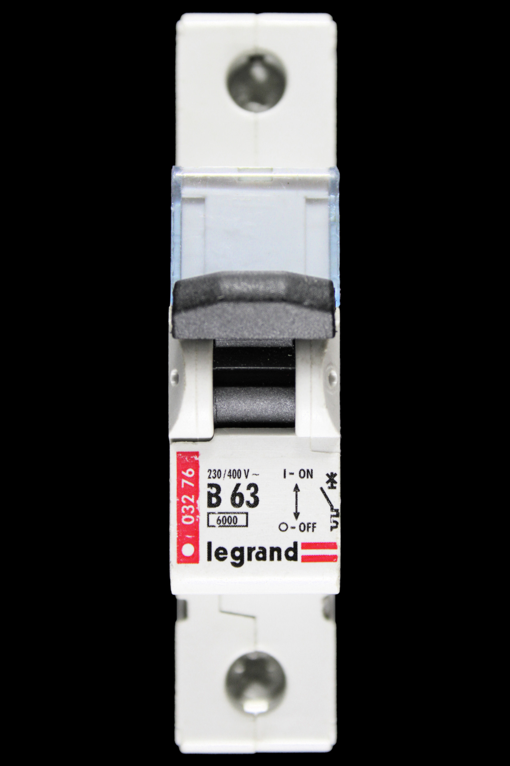 LEGRAND 63 AMP CURVE B 6kA MCB CIRCUIT BREAKER 032 76 03276