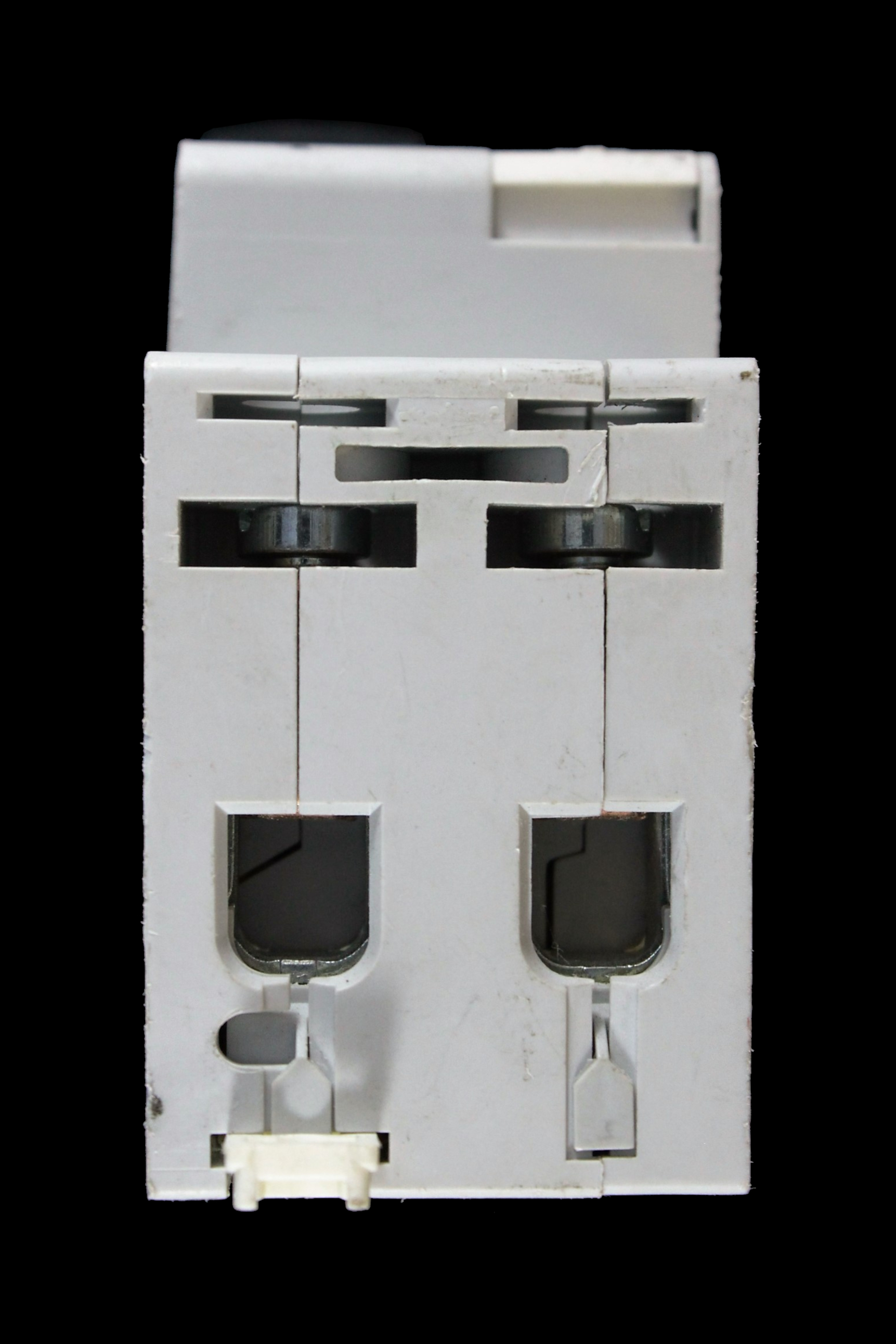 LEGRAND 32 AMP CURVE C 6kA 30mA DOUBLE POLE RCBO TYPE AC 07889