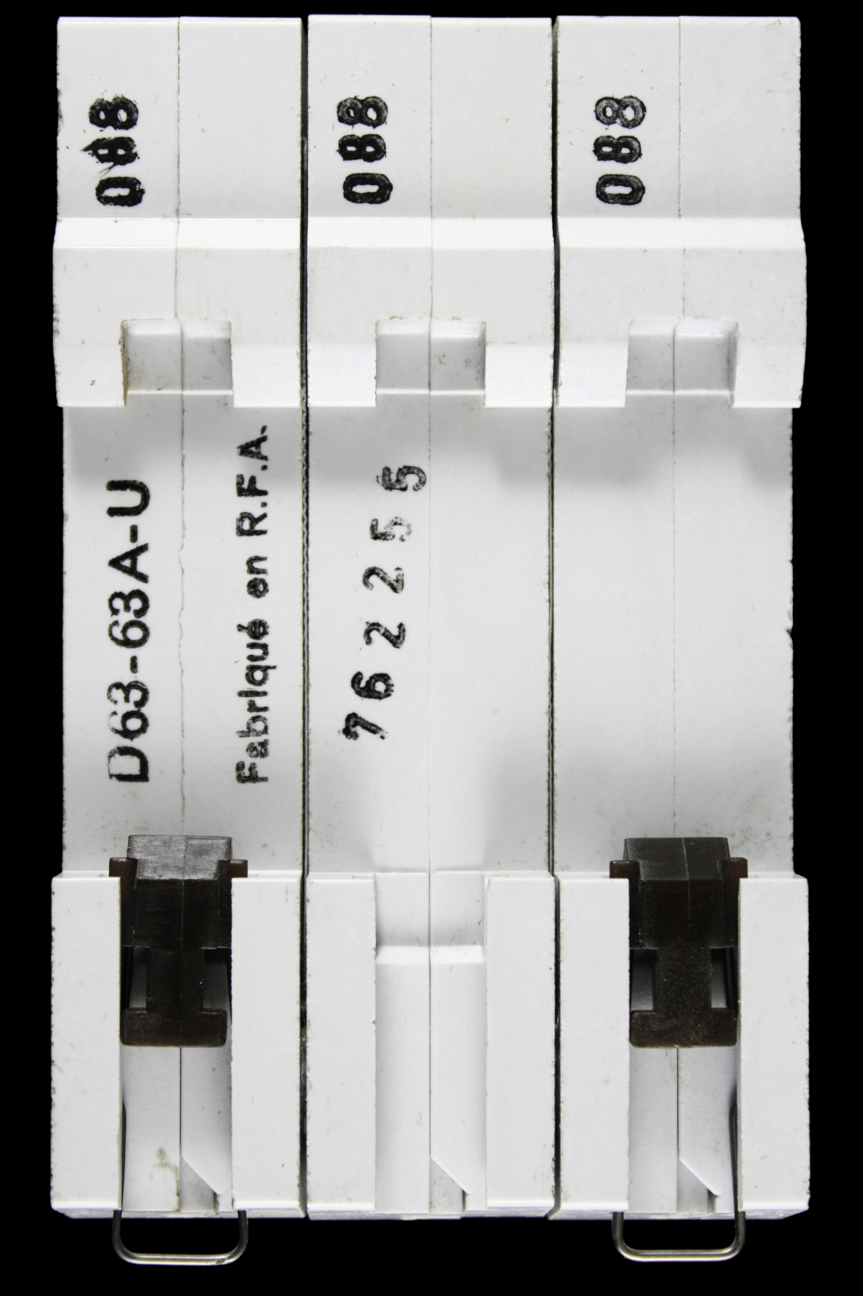LUPUS 63 AMP TYPE 2 M16 TRIPLE POLE MCB CIRCUIT BREAKER VH633/162