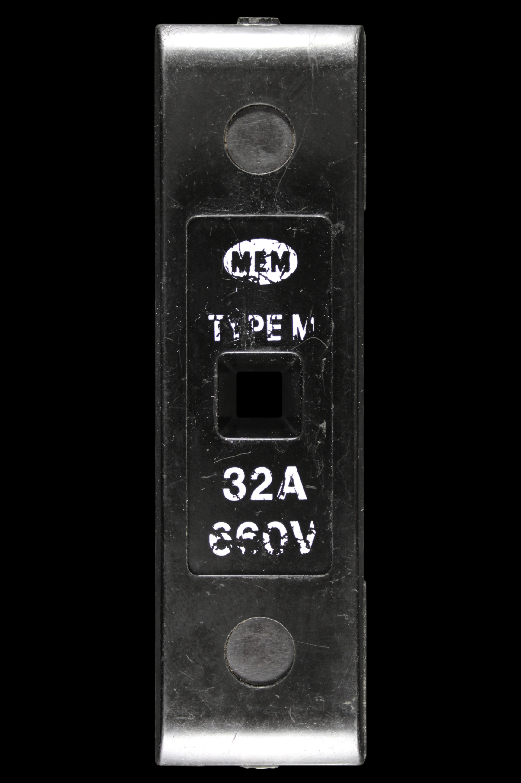 MEM 32 FUSE HOLDER CARRIER TYPE M