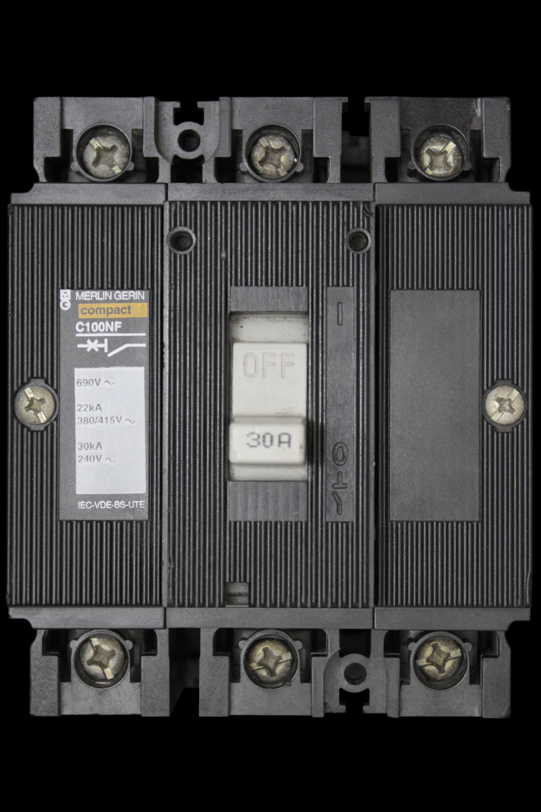 MERLIN GERIN 30 AMP 22kA TRIPLE POLE MCCB C100NF
