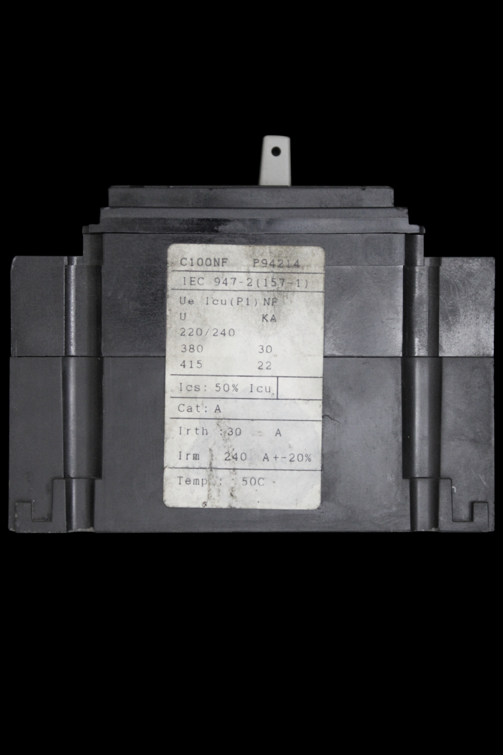 MERLIN GERIN 30 AMP 22kA TRIPLE POLE MCCB C100NF