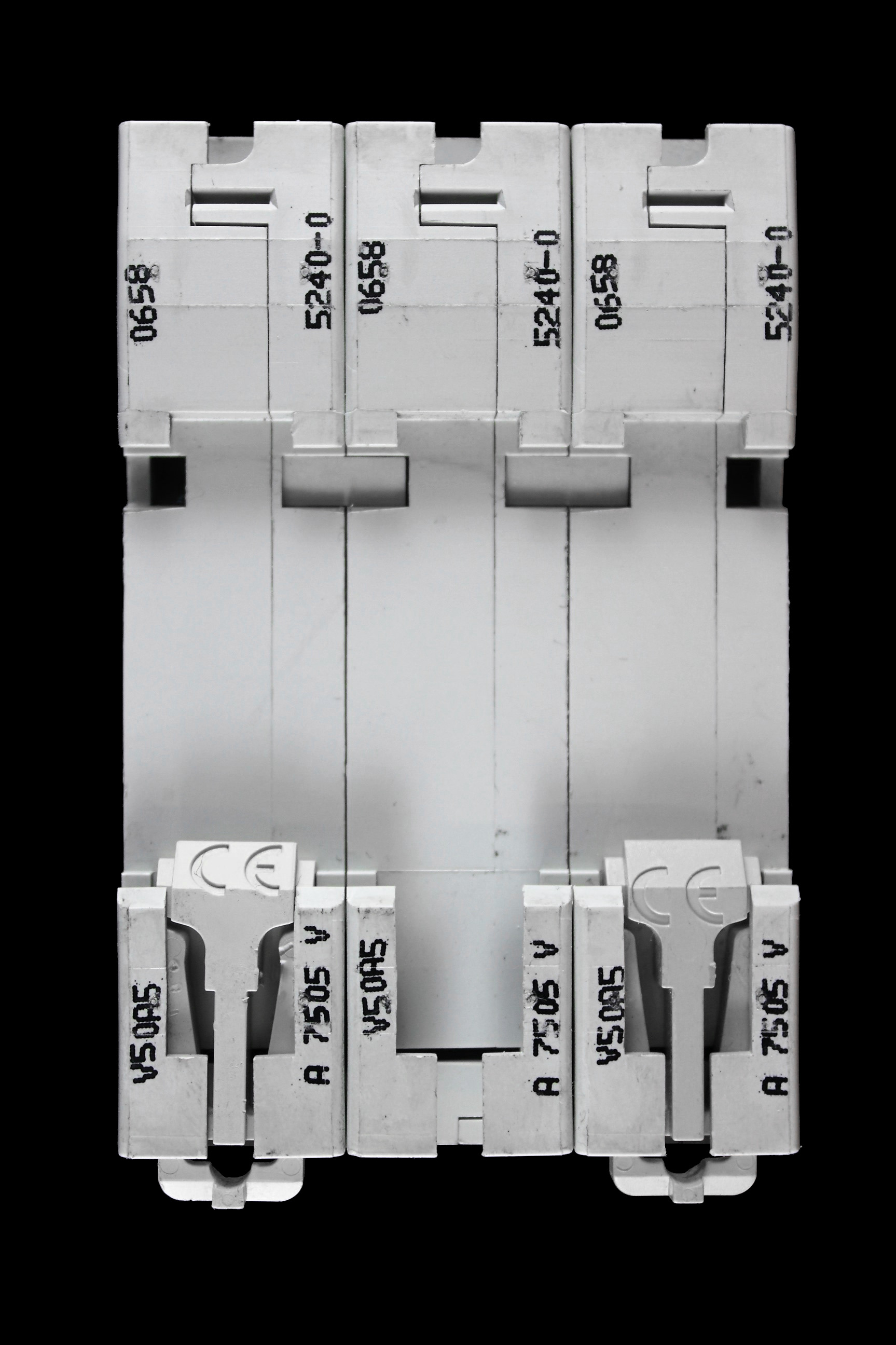 MERLIN GERIN 16 AMP CURVE D 10kA TRIPLE POLE MCB CIRCUIT BREAKER C60HD 25729