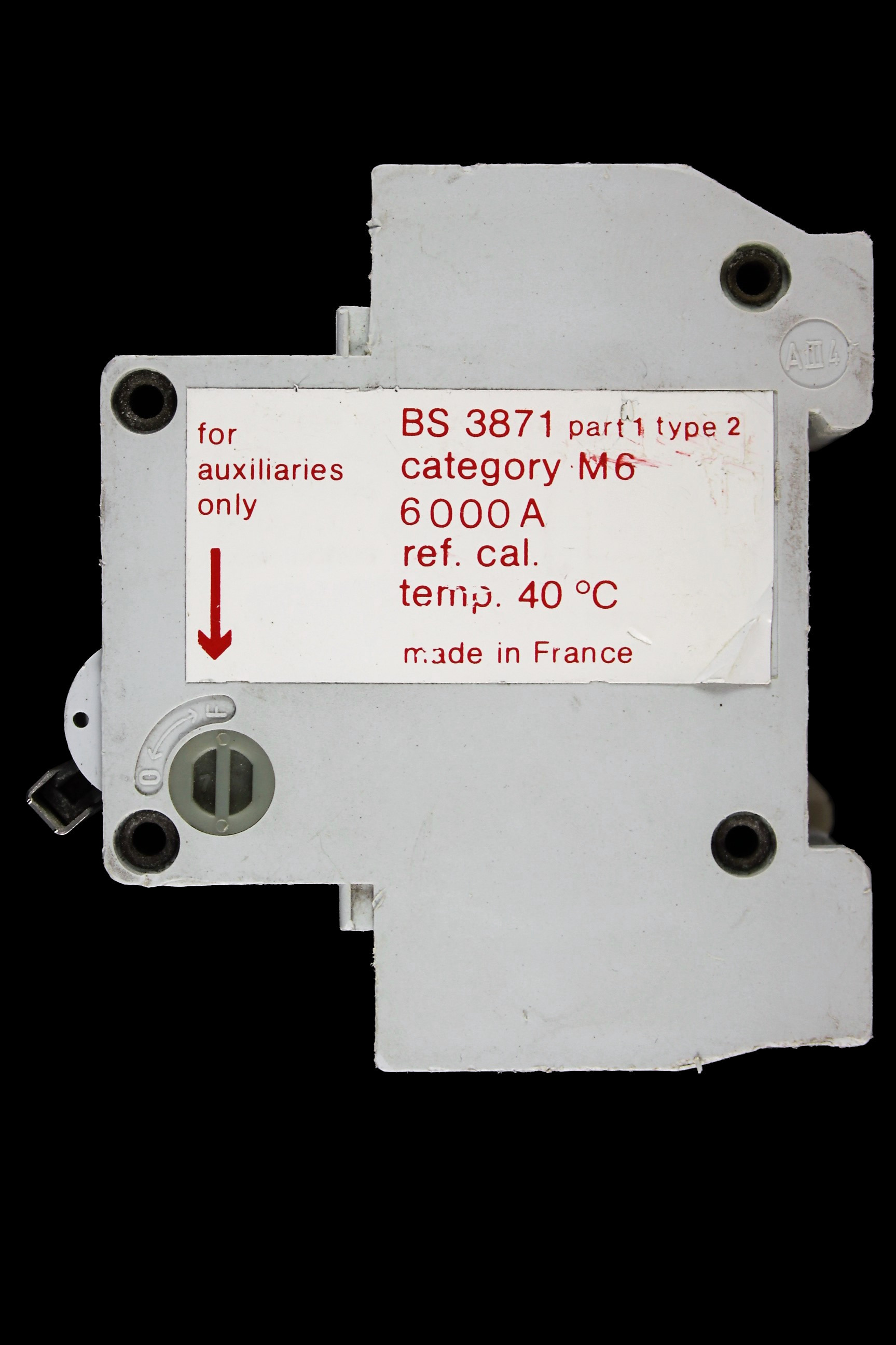 MERLIN GERIN 32 AMP TYPE 2 M6 TRIPLE POLE MCB CIRCUIT BREAKER C45N 8402
