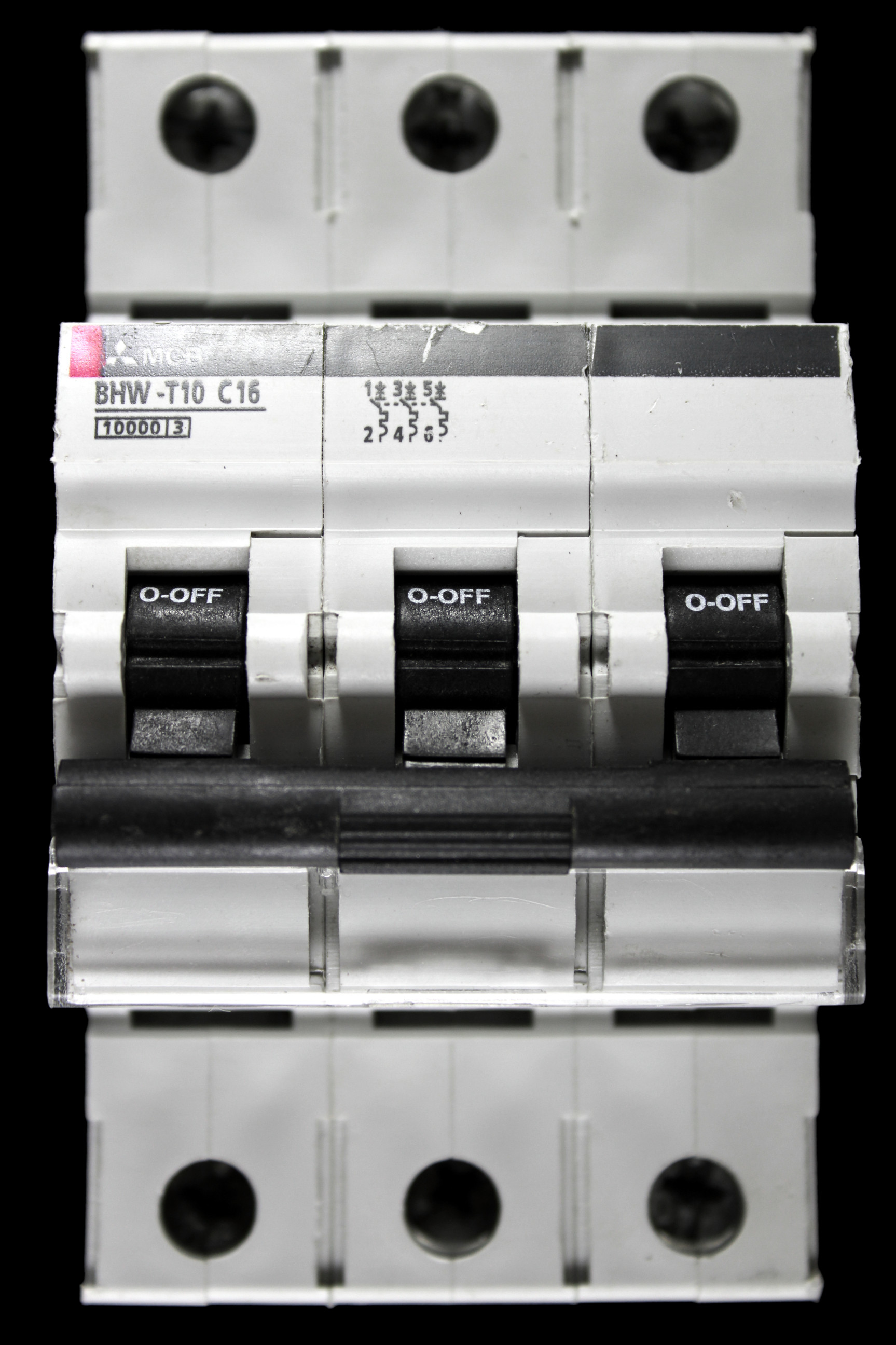 MITSUBISHI 16 AMP CURVE C 10kA TRIPLE POLE MCB CIRCUIT BREAKER BHW-T10