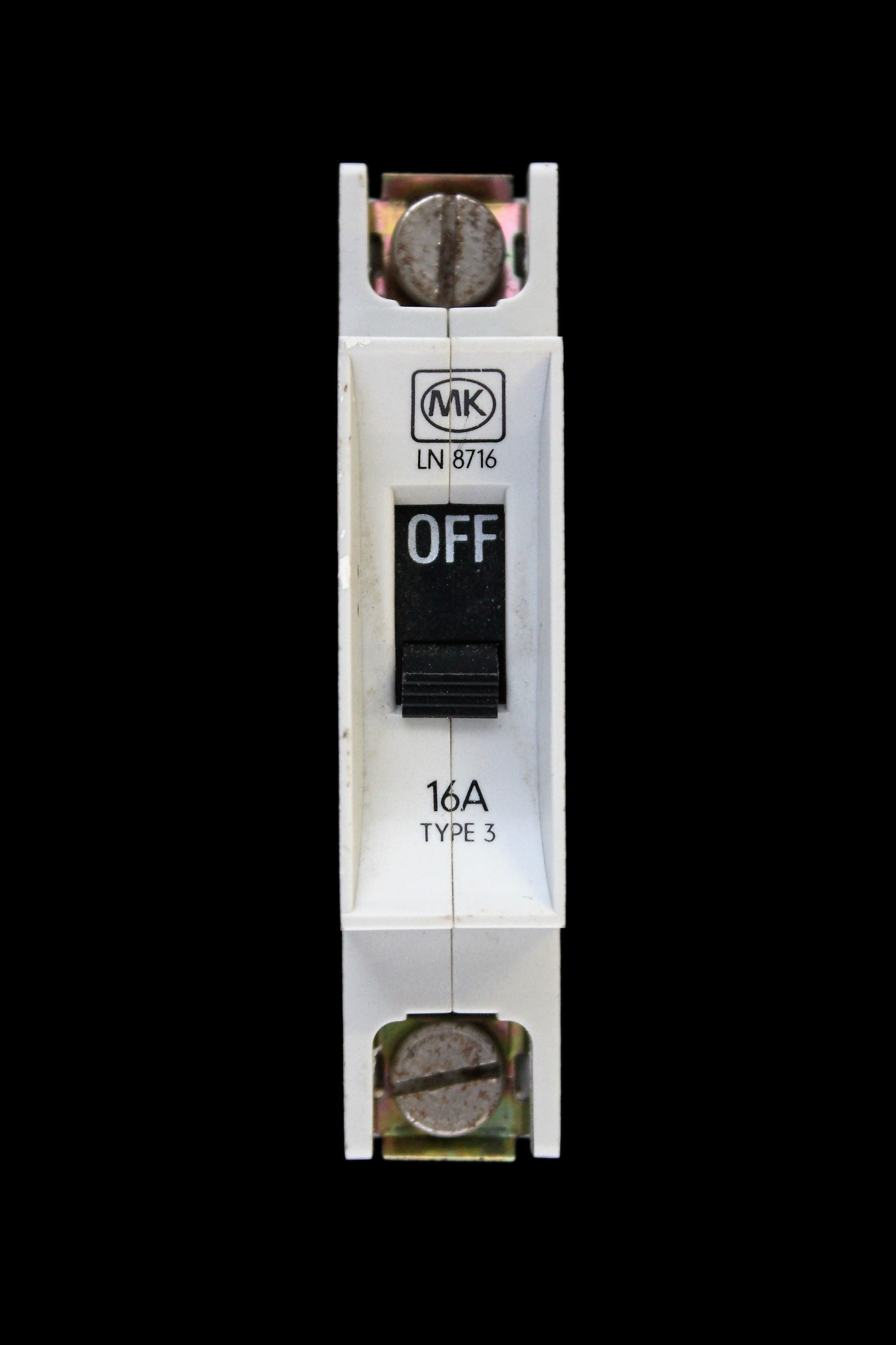 MK 16 AMP TYPE 3 M6 MCB CIRCUIT BREAKER LN 8716