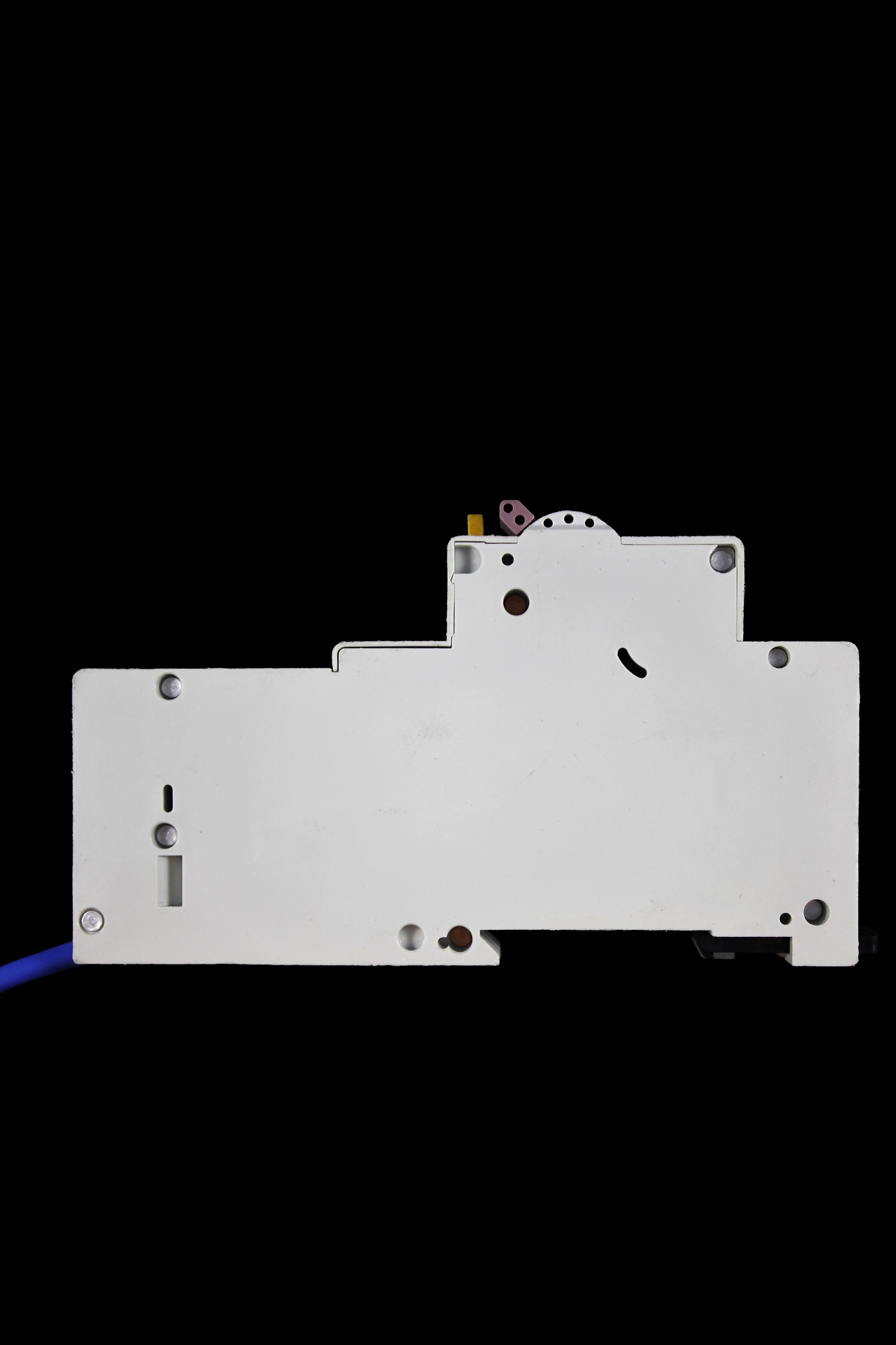 MOELLER 32 AMP CURVE B 10kA 30mA RCBO TYPE AC XPOLE PKSM-32/1N/B/003