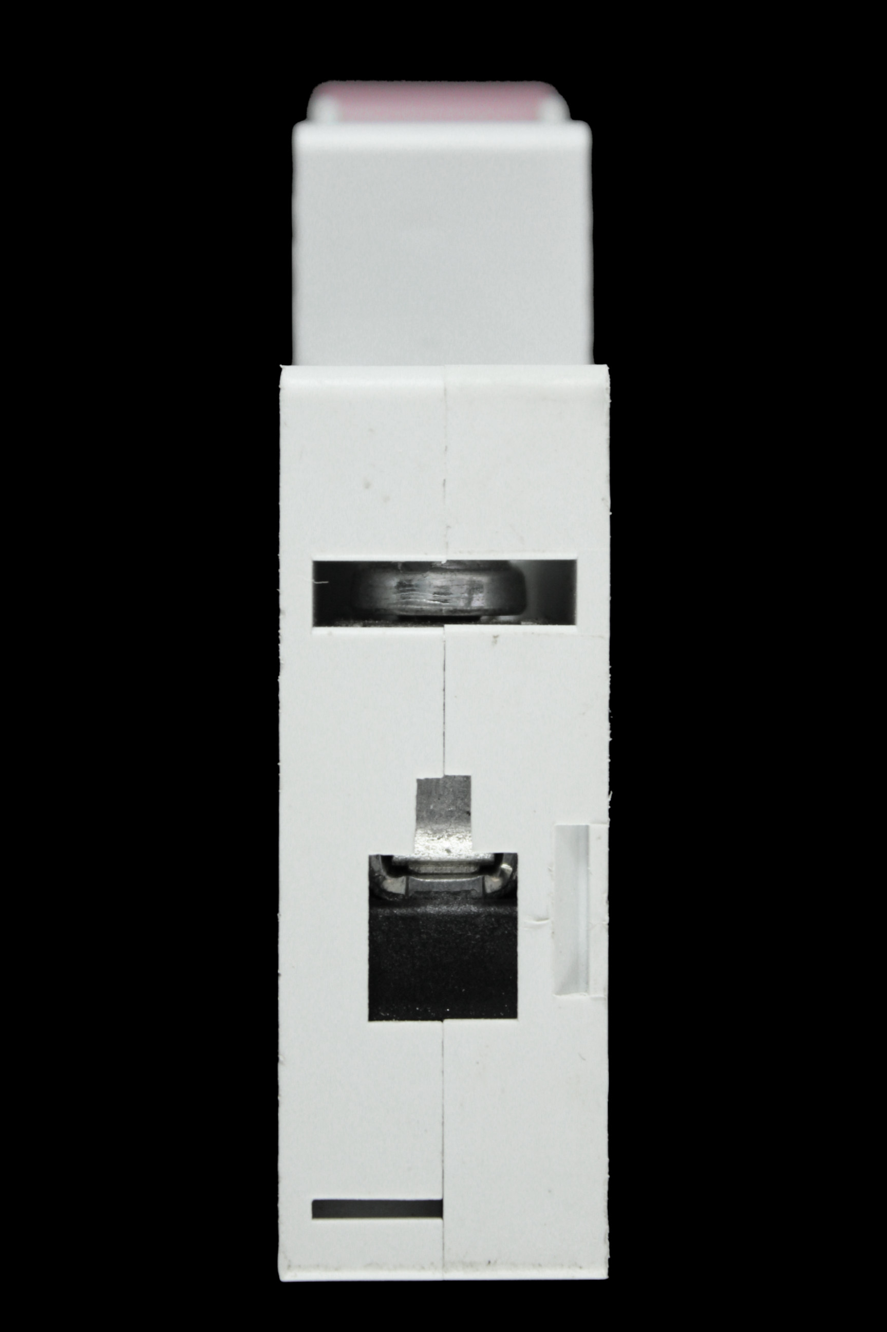 EATON 32 AMP CURVE B 10kA MCB CIRCUIT BREAKER XPOLE PLSM-B32-MW