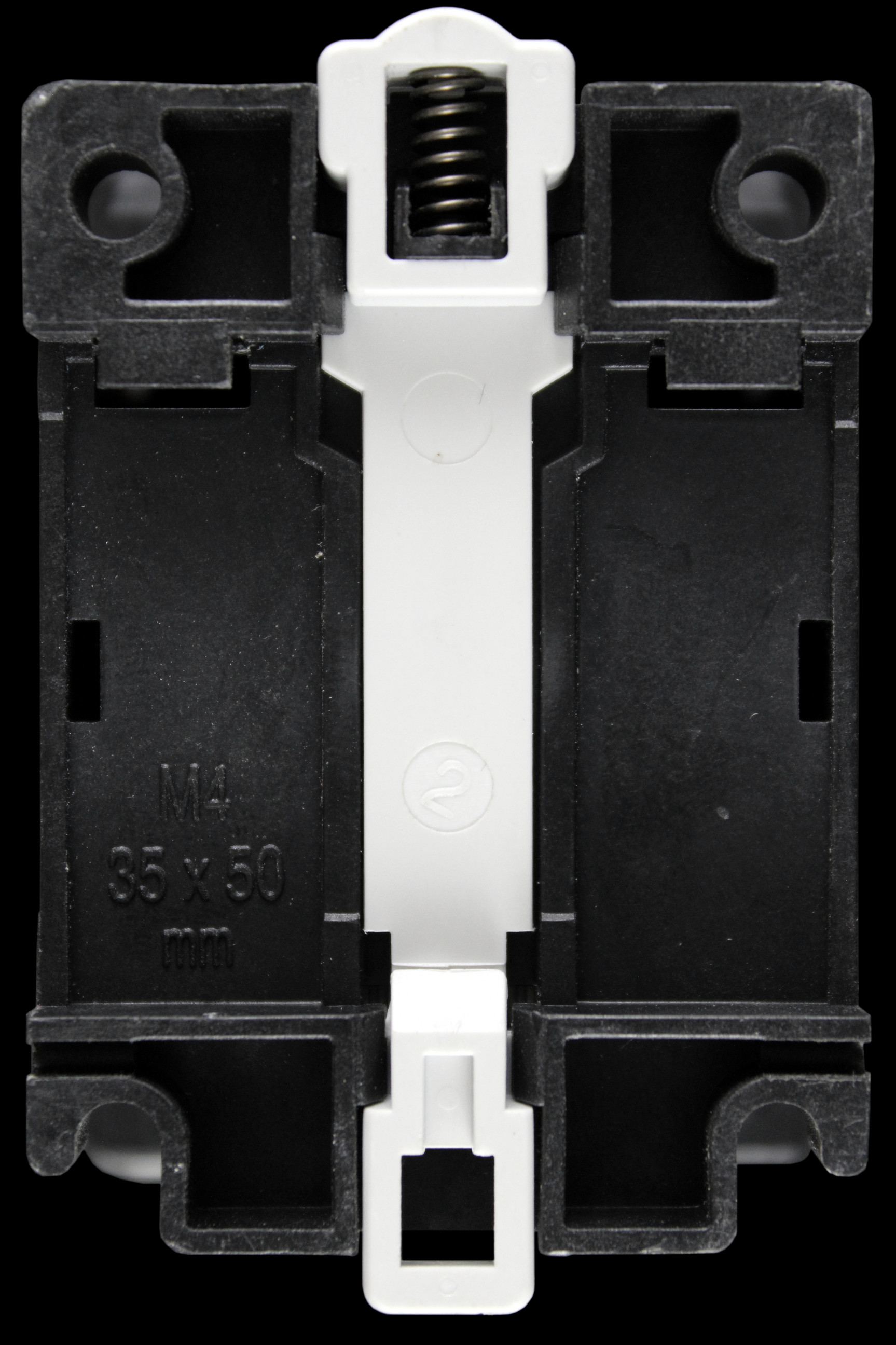 MTE TRIPLE POLE NO CONTACTOR 230V COIL CETA 164