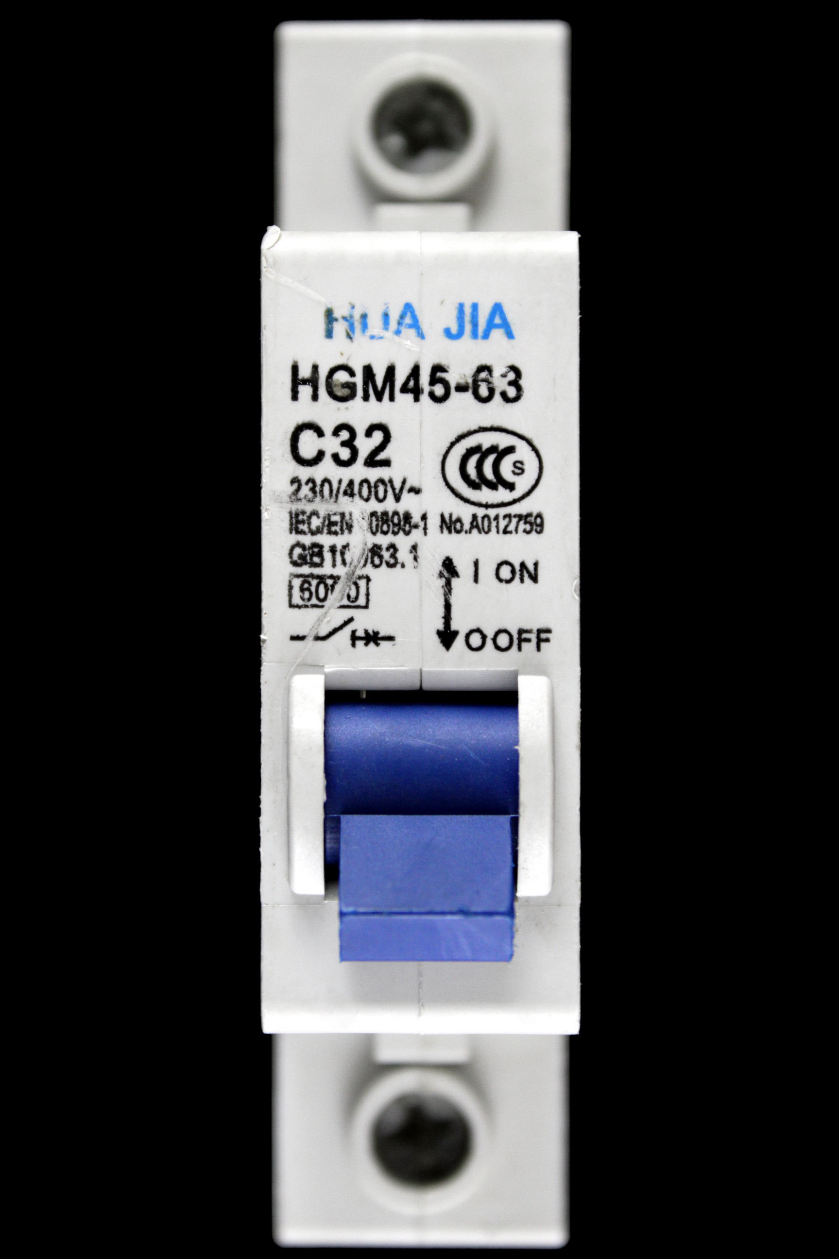 HUA JIA 32 AMP CURVE C 6kA MCB CIRCUIT BREAKER HGM45-63