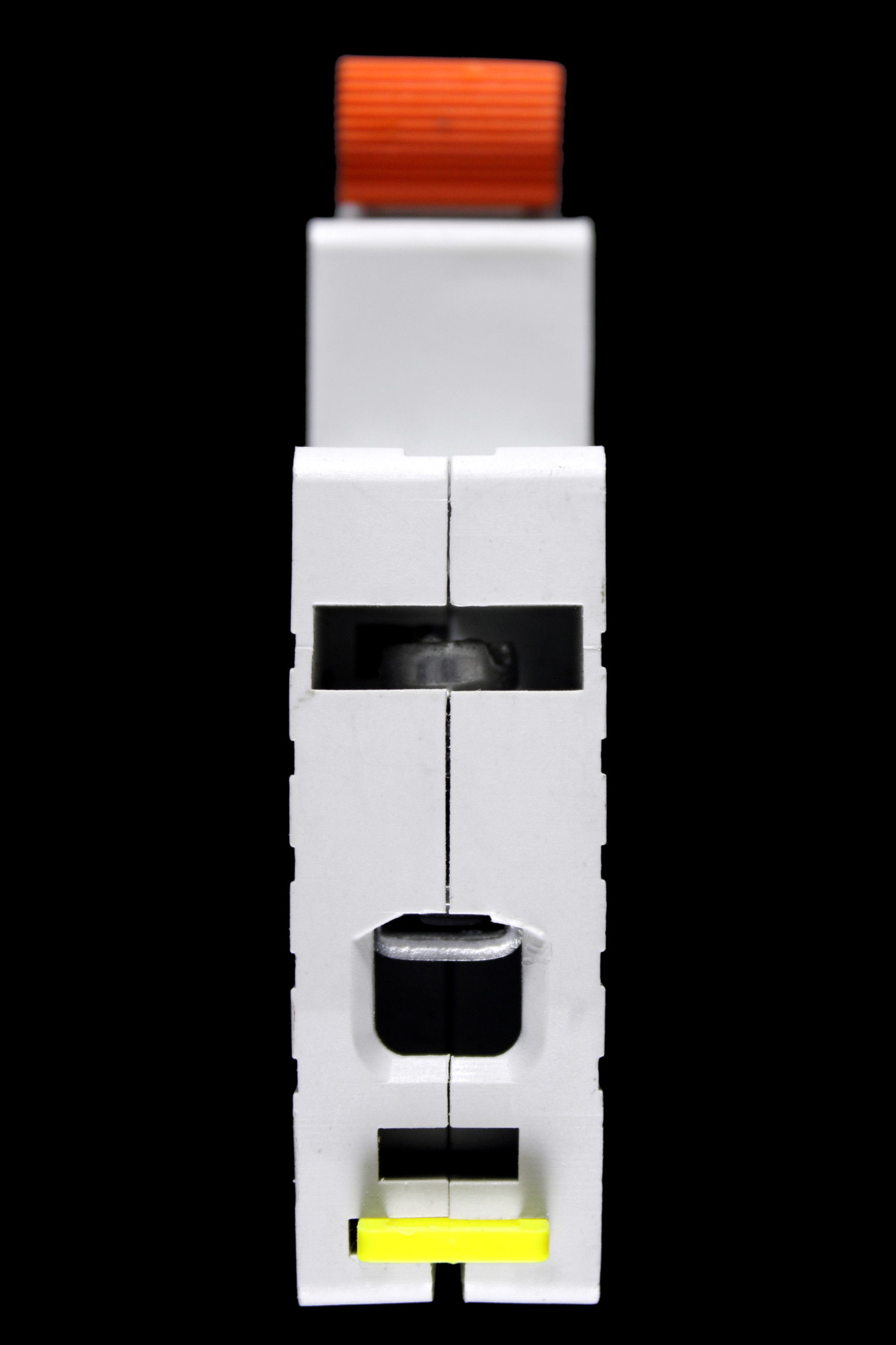 SPD 63 AMP CURVE C 6kA MCB CIRCUIT BREAKER