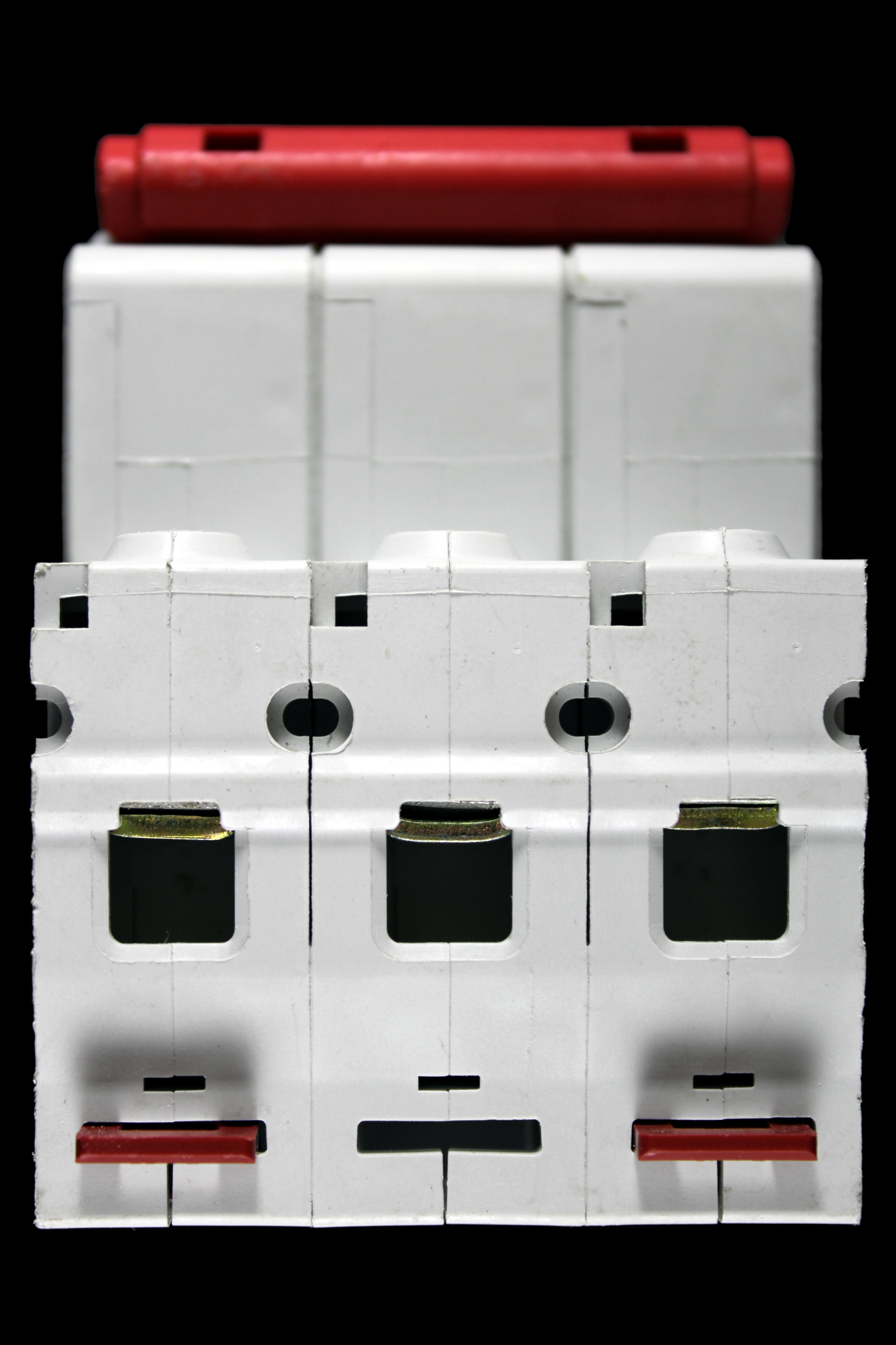 DELIXI 16 AMP CURVE D 6kA TRIPLE POLE MCB CIRCUIT BREAKER CDB6i