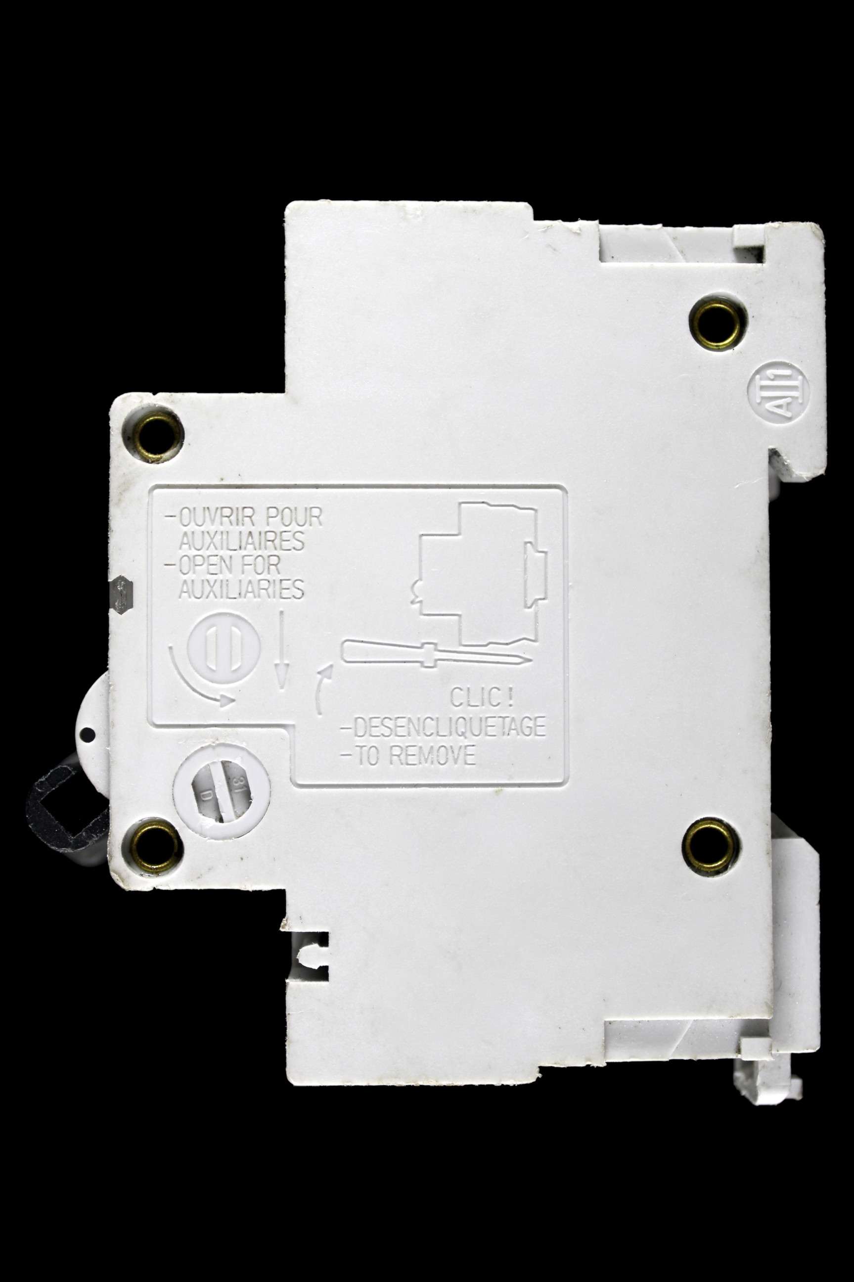 HHON C 100 MCB TRIPLE POLE 10kA CIRCUIT BREAKER NC100H