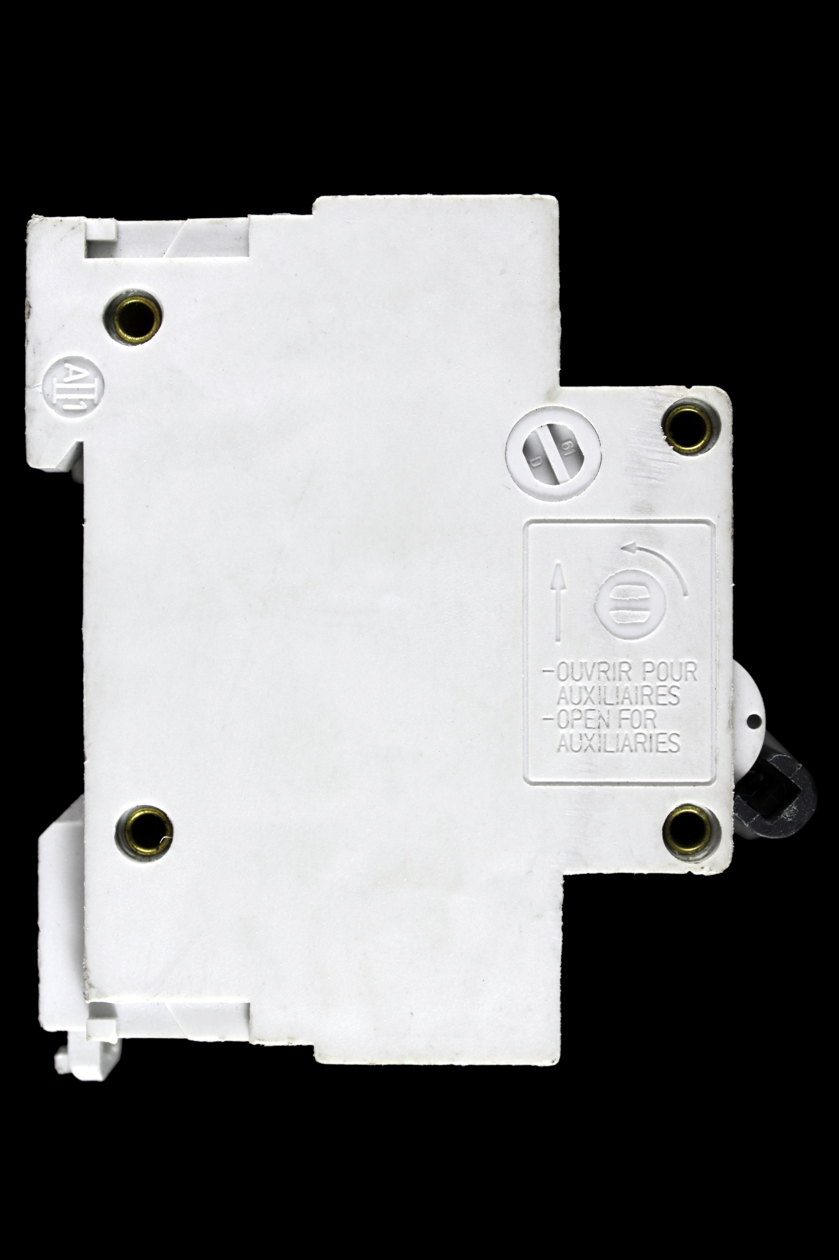 HHON C 100 MCB TRIPLE POLE 10kA CIRCUIT BREAKER NC100H