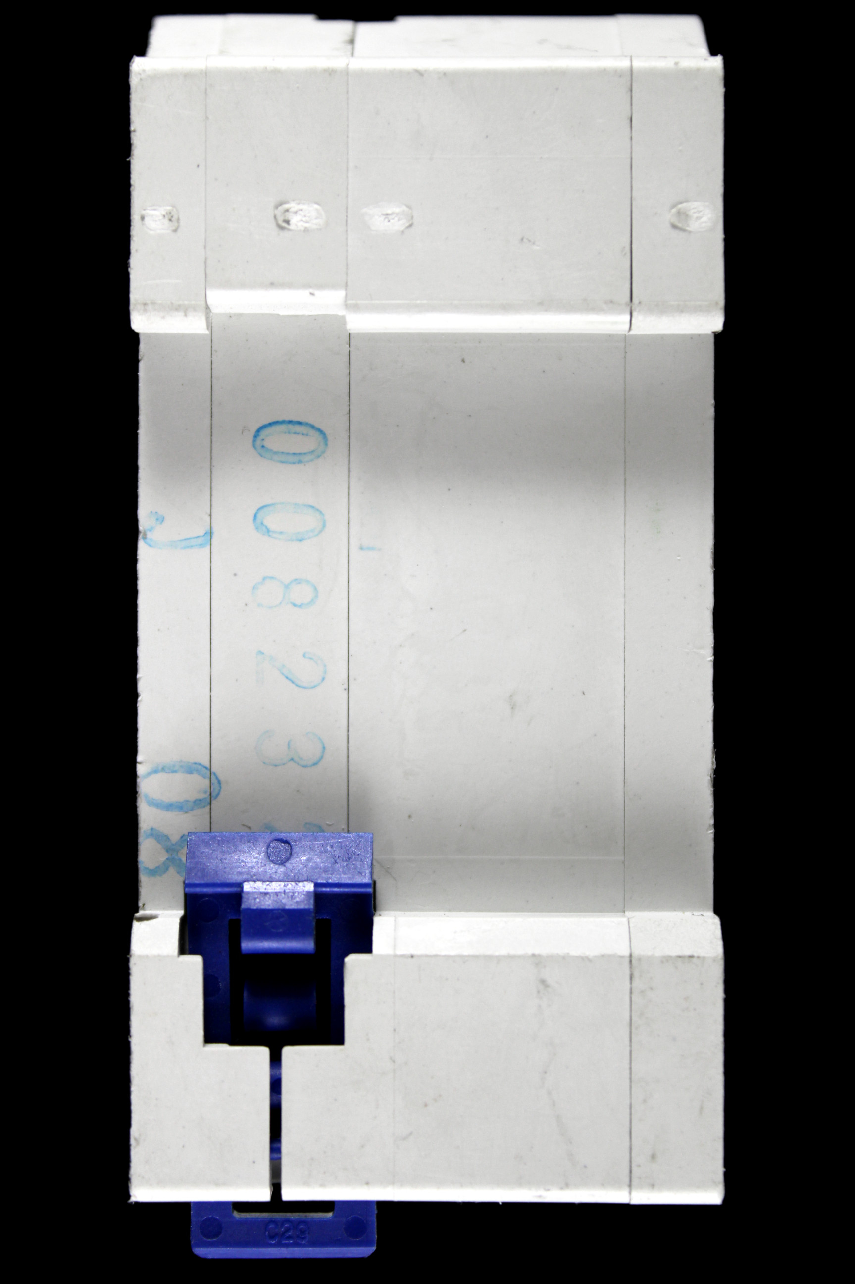 CHANA B 32 RCBO DOUBLE POLE 3kA 30mA TYPE AC CA30LE-32