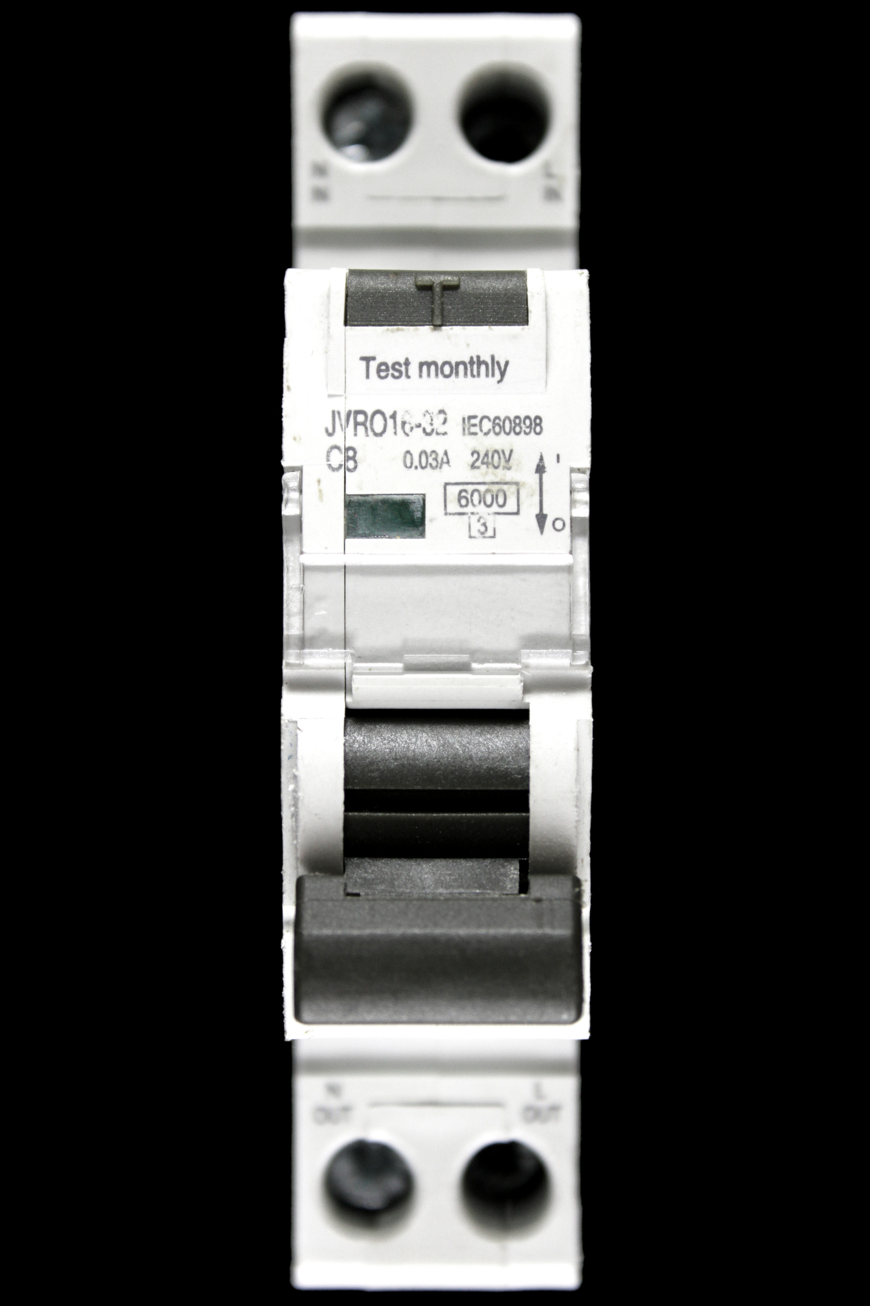 MODE C 8 RCBO 6kA 30mA JVRO16-32