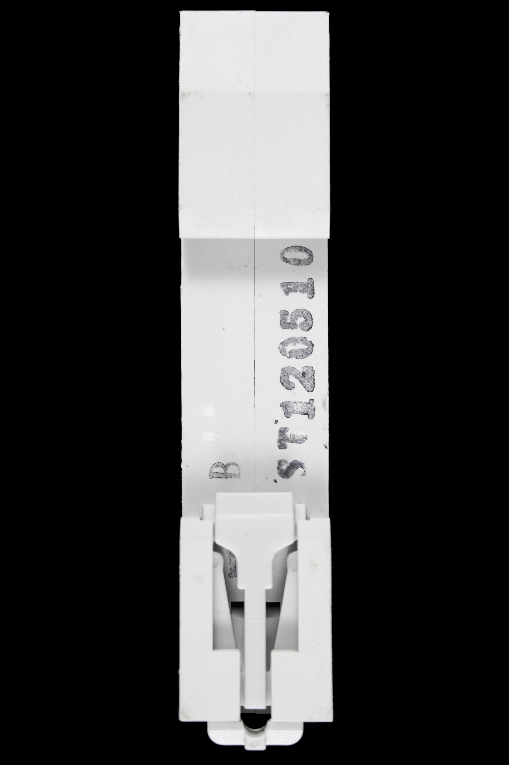 PRO-ELEC 10 AMP CURVE B 6kA MCB CIRCUIT BREAKER PL10647