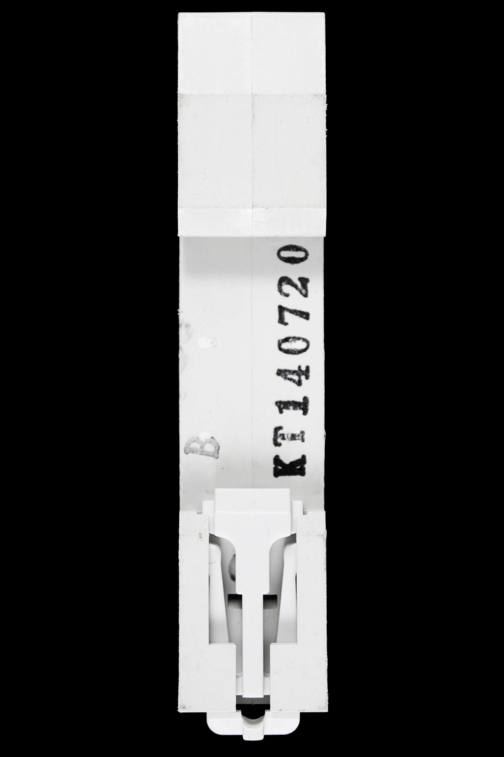 PRO-ELEC 20 AMP CURVE B 6kA MCB CIRCUIT BREAKER PL10649