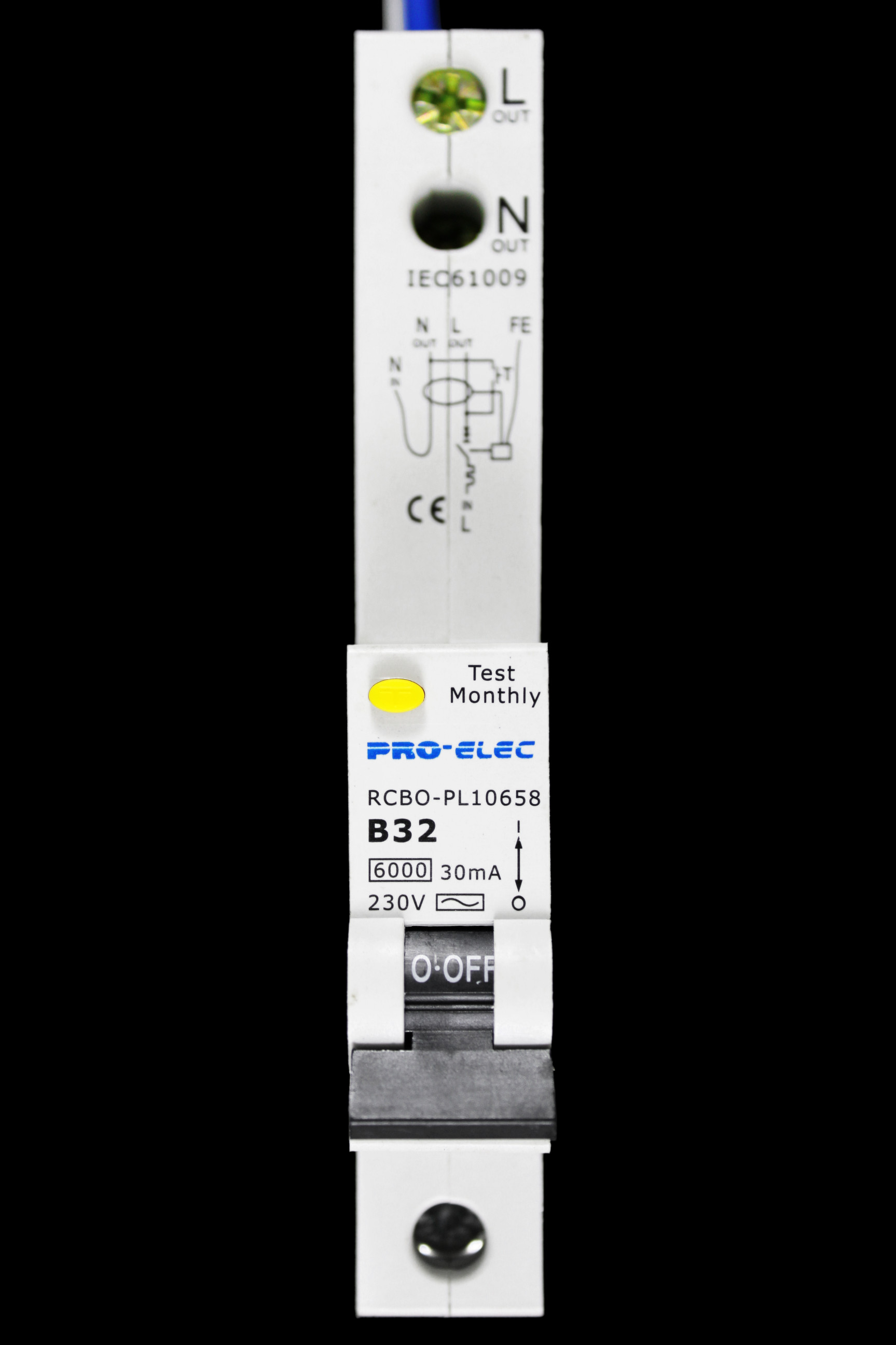 PRO-ELEC 32 AMP CURVE B 6kA 30mA RCBO TYPE AC PL10658