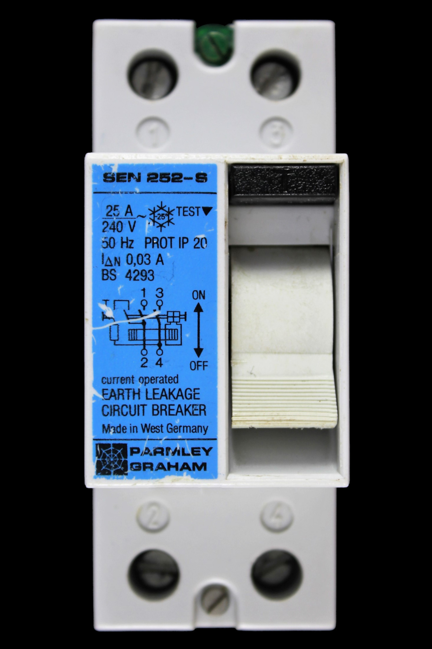 PARMLEY GRAHAM 25 AMP 30mA DOUBLE POLE ELCB RCD SEN 252-S