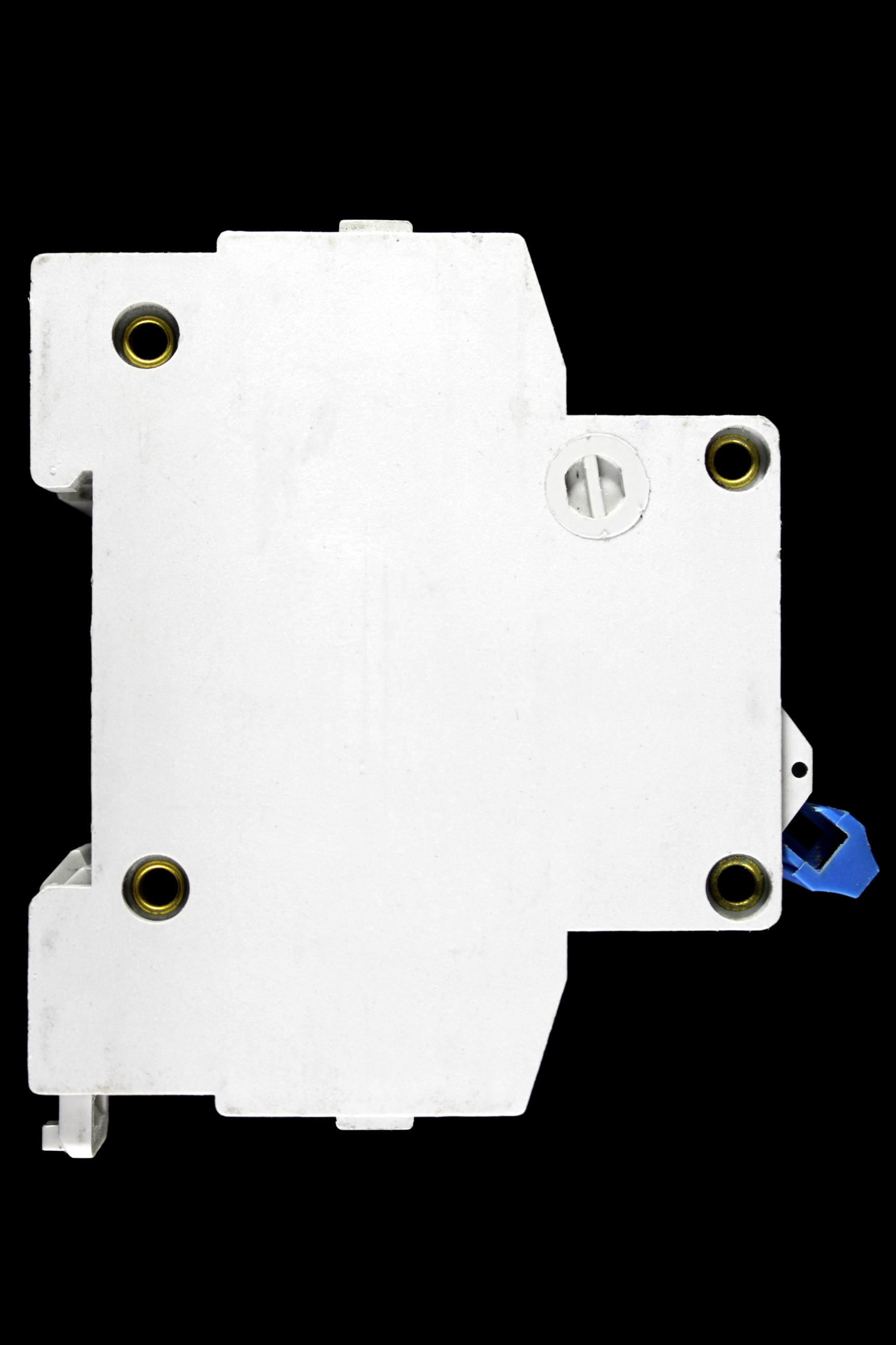 ROLEC 32 AMP CURVE B 6kA FOUR POLE MCB CIRCUIT BREAKER VK007