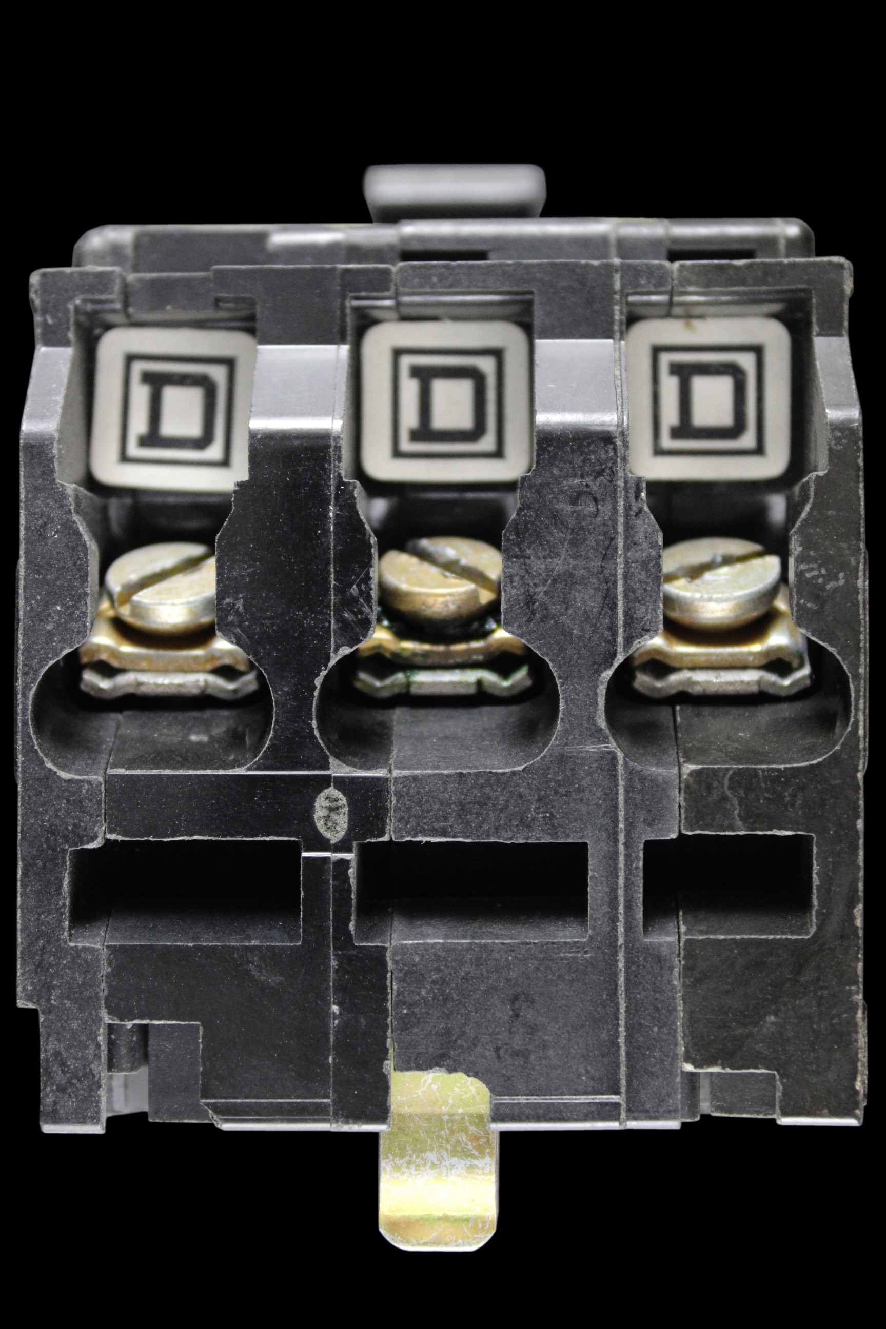 SQUARE D 10 AMP M3 TRIPLE POLE MCB CIRCUIT BREAKER QO