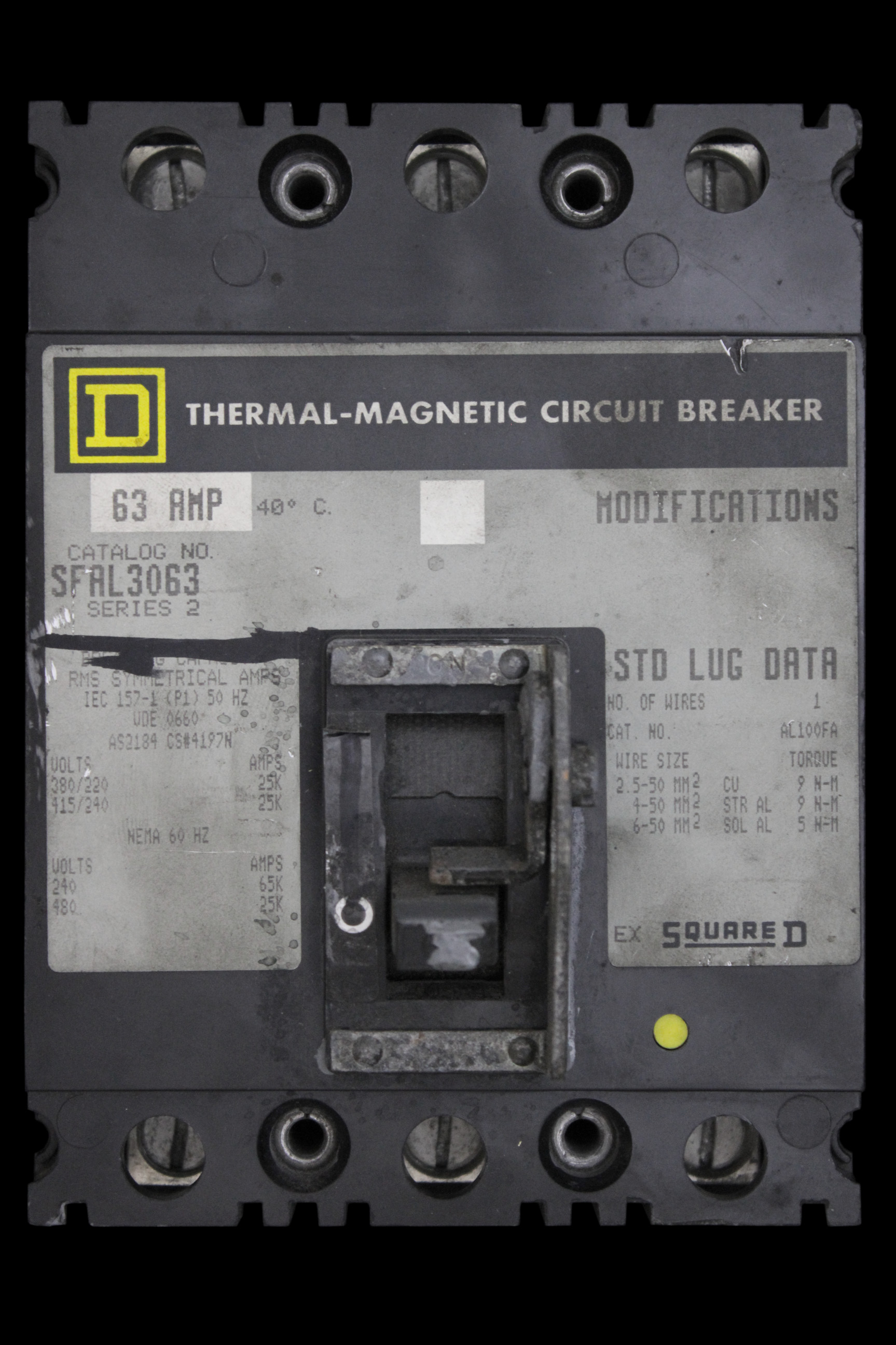 SQUARE D 63 MCCB TRIPLE POLE 25kA SFAL36063 SERIES 2